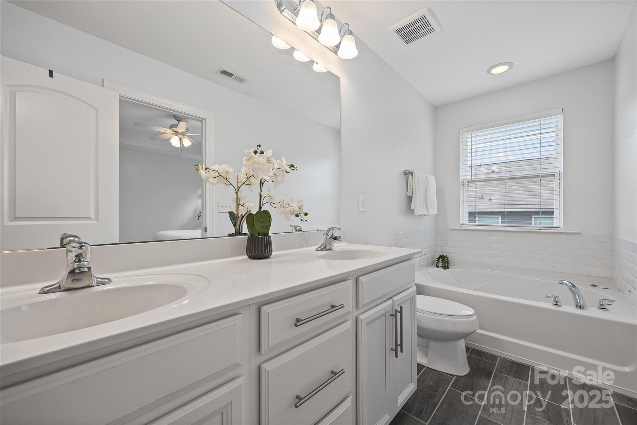 7333 Dulnian Way Property Photo 19