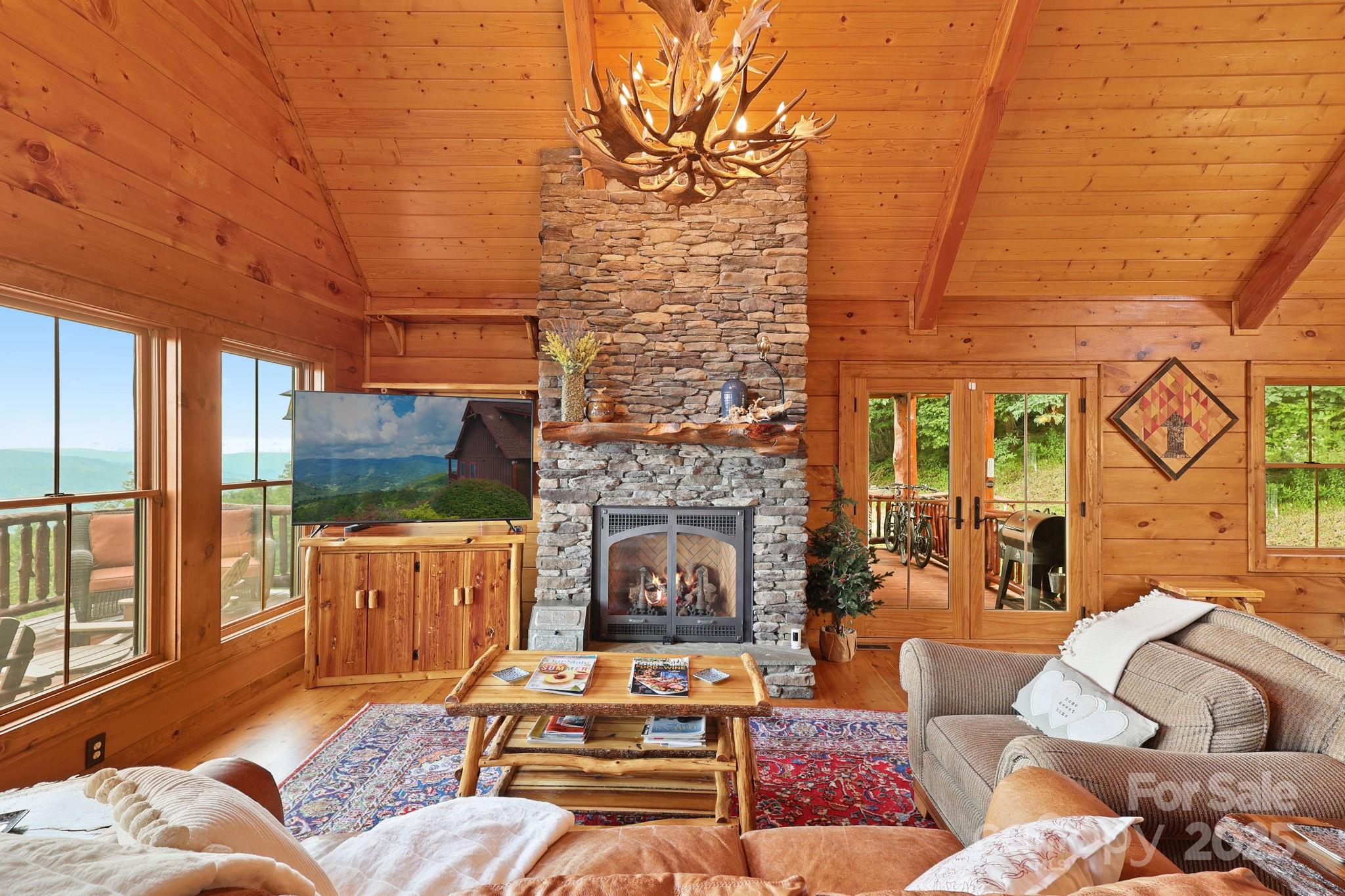 635 Acorn Nvno Property Photo 8