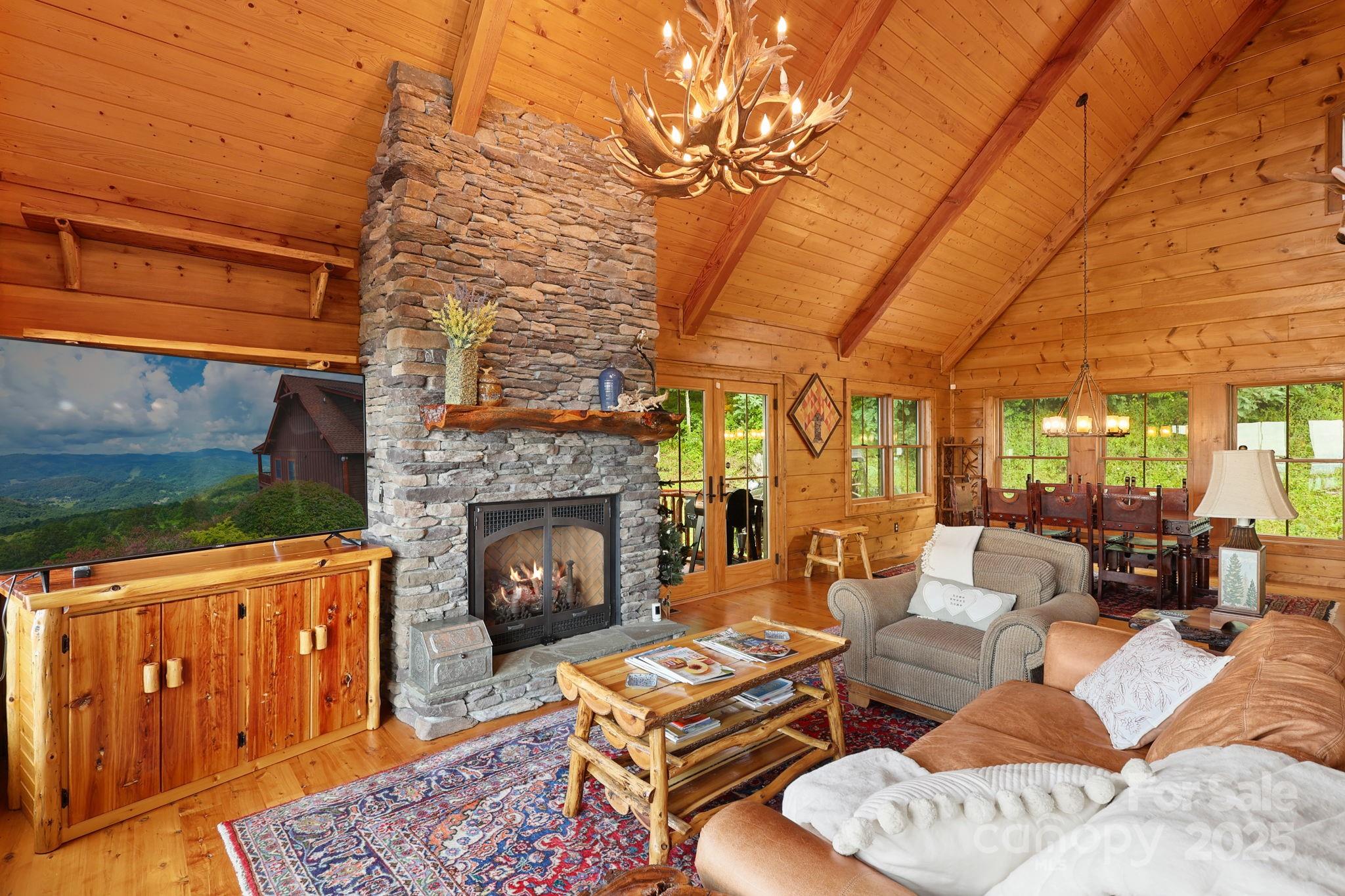 635 Acorn Nvno Property Photo 9