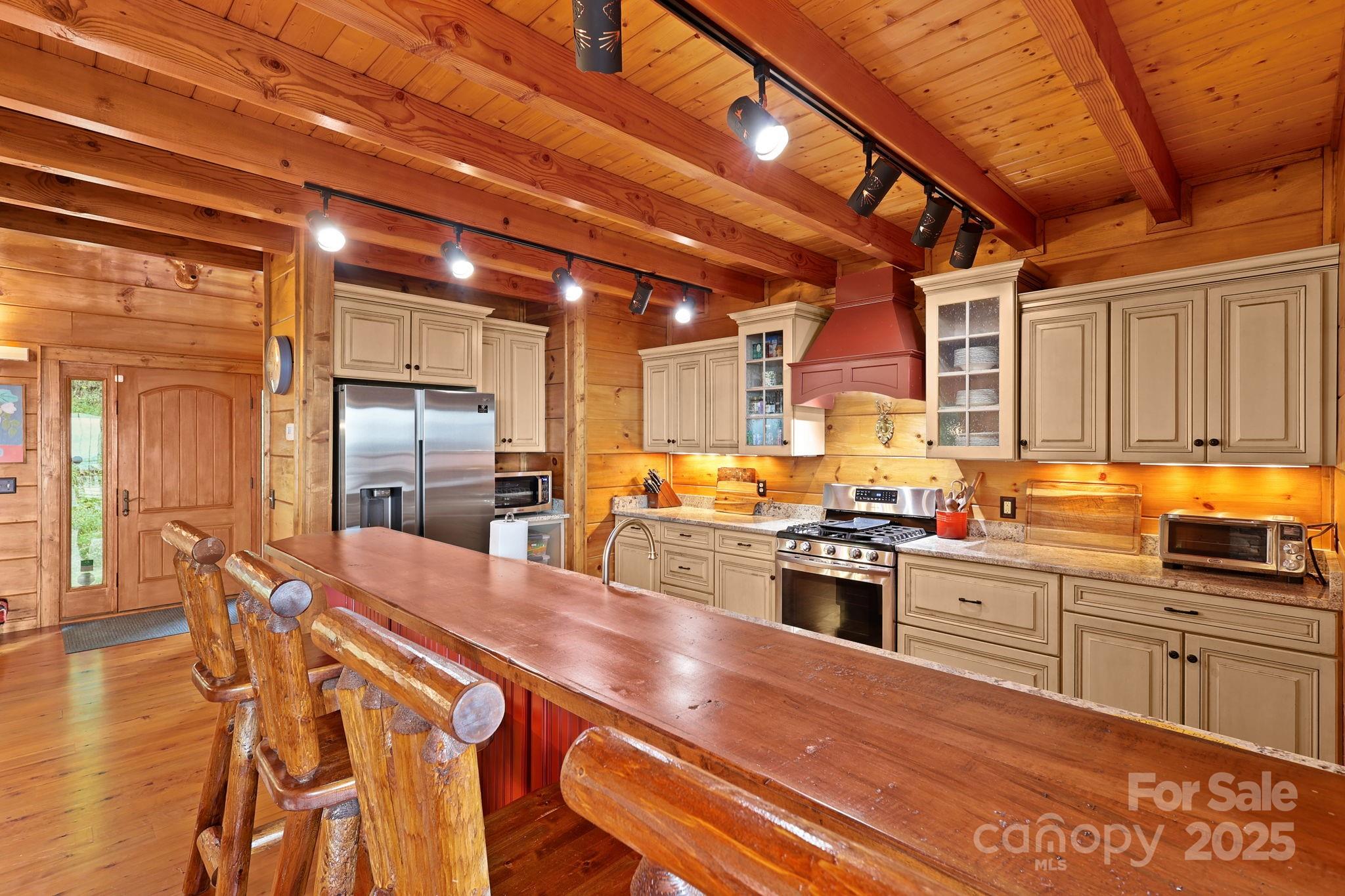 635 Acorn Nvno Property Photo 14