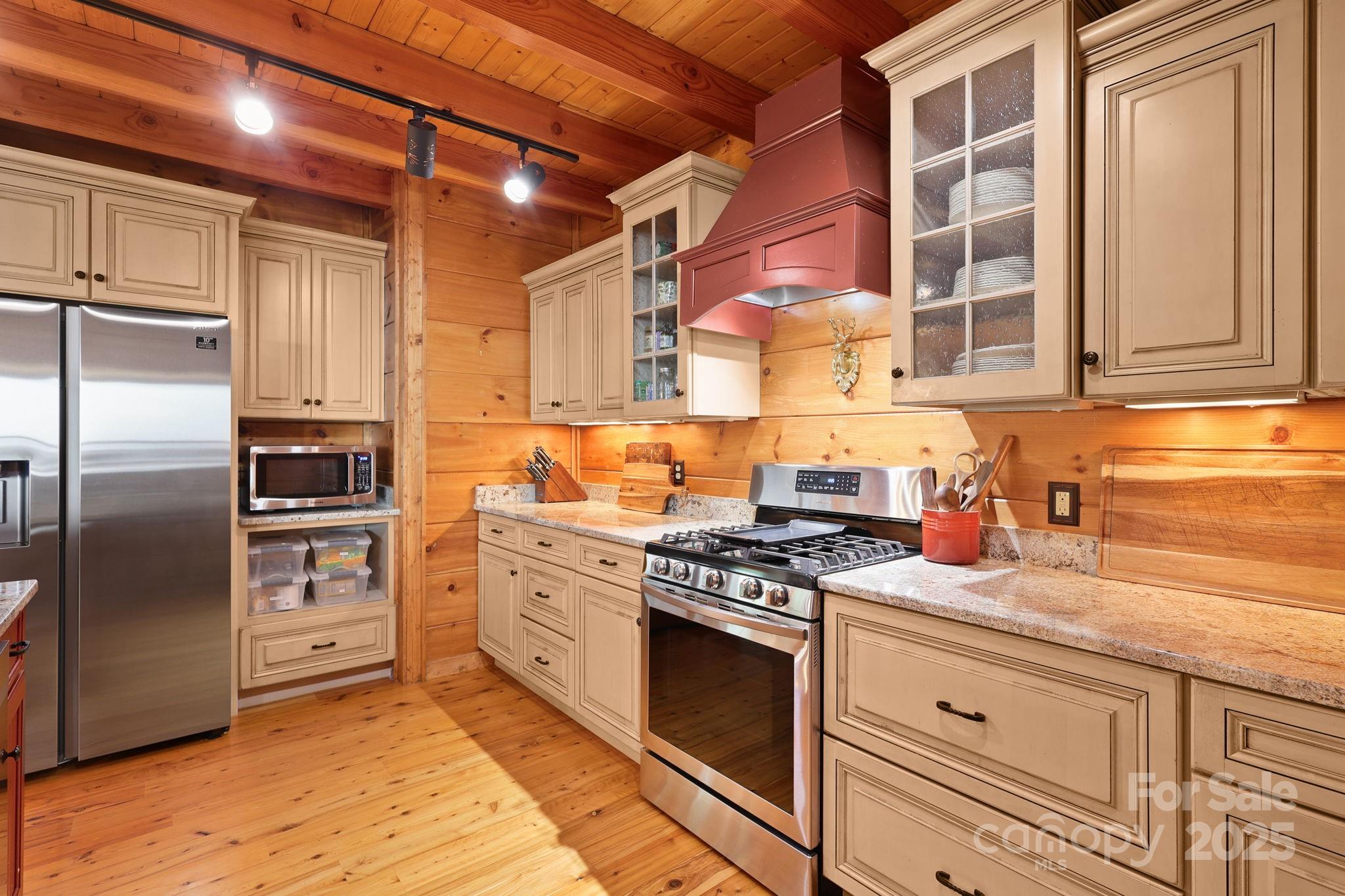 635 Acorn Nvno Property Photo 16