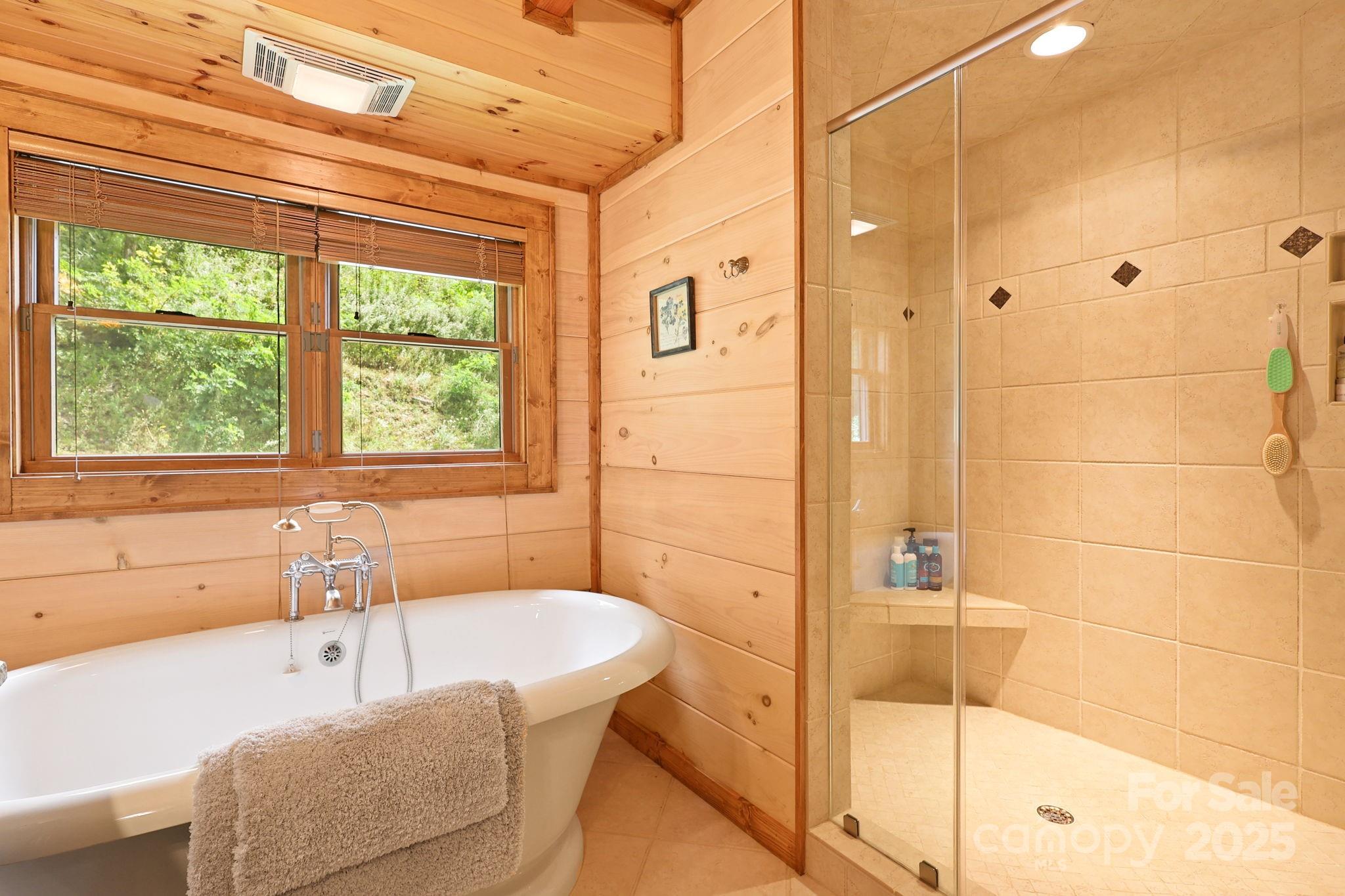 635 Acorn Nvno Property Photo 22