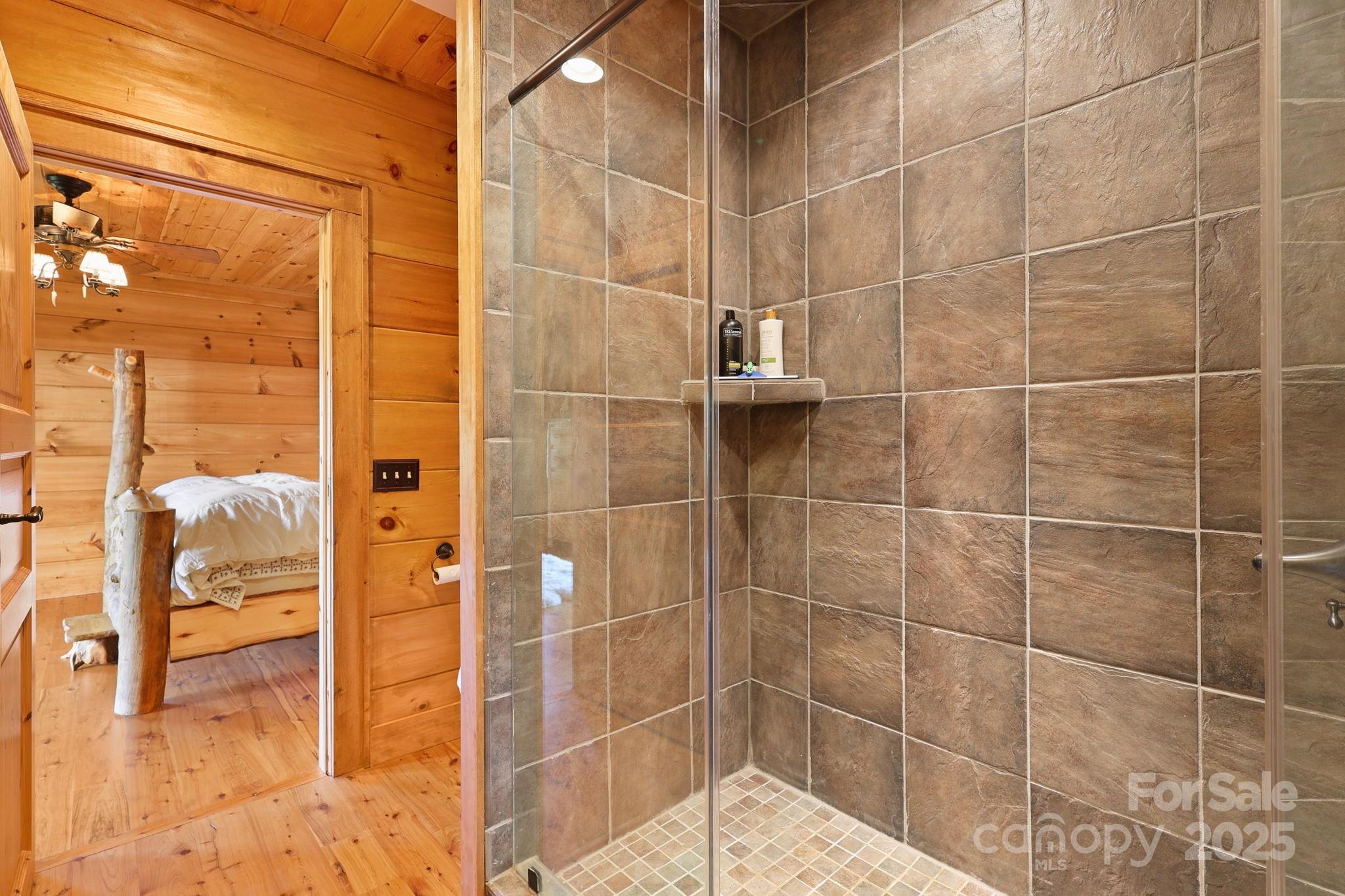 635 Acorn Nvno Property Photo 33