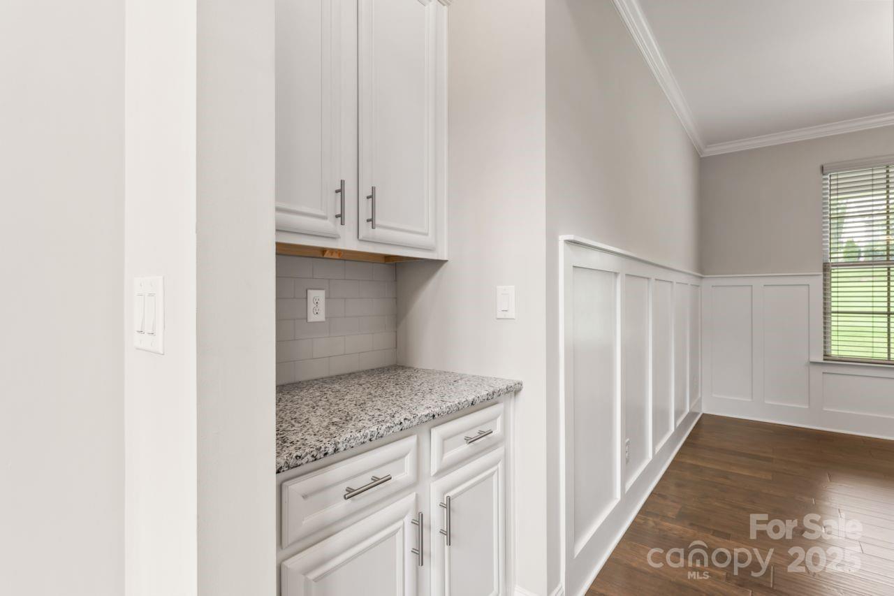 137 Rain Shadow Drive Property Photo 14