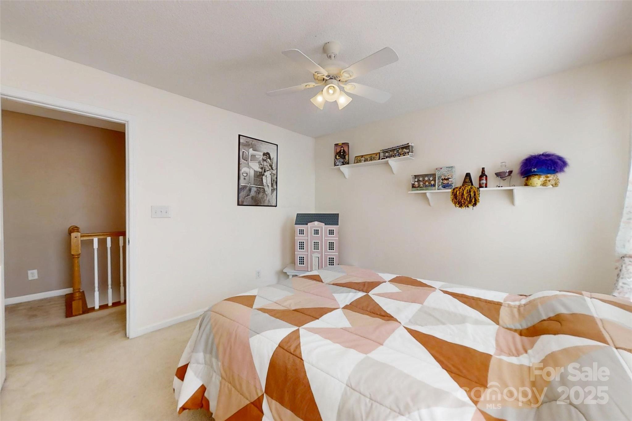 129 Easy Street Property Photo 23