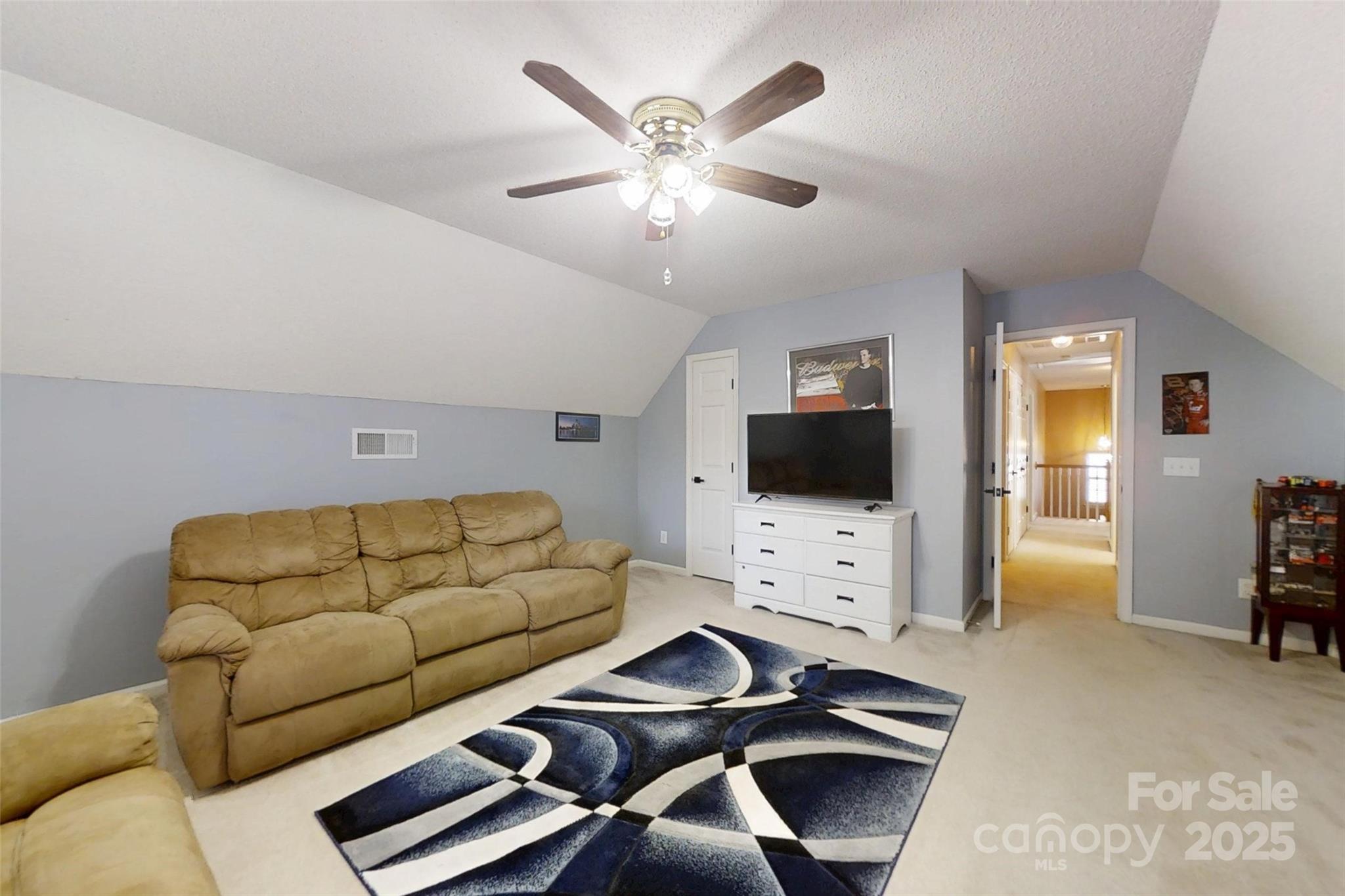 129 Easy Street Property Photo 25