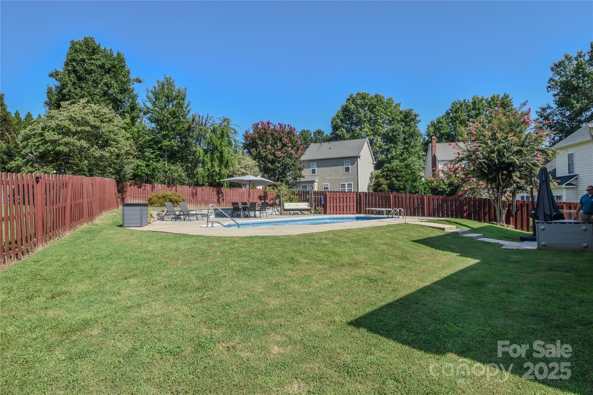 129 Easy Street Property Photo 31