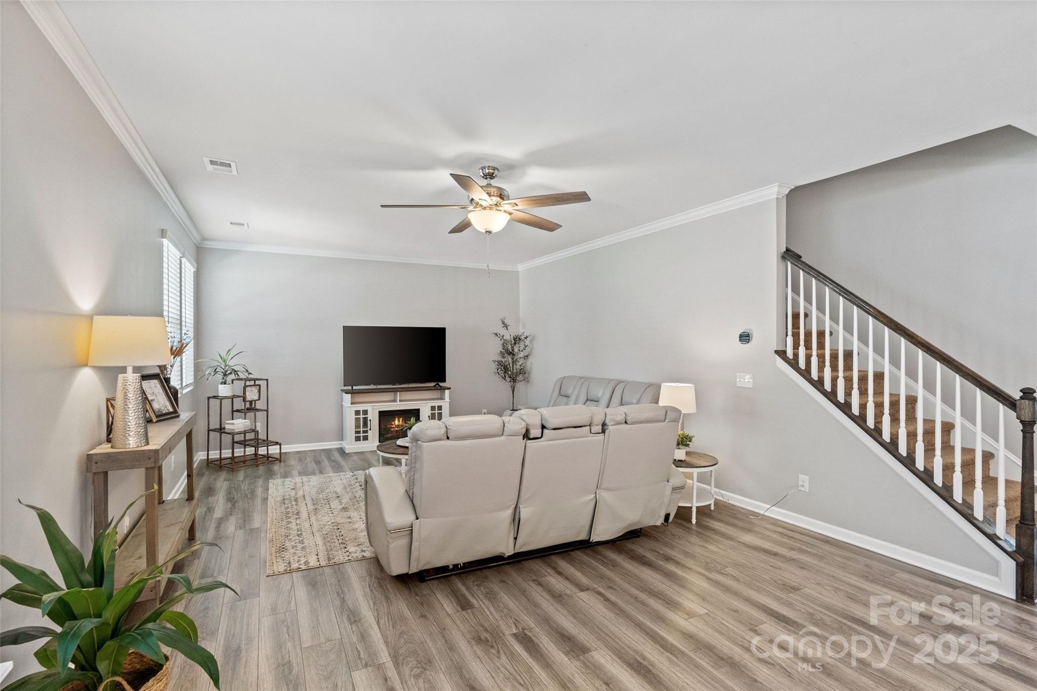 1663 Rutledge Hills Drive Property Photo 13