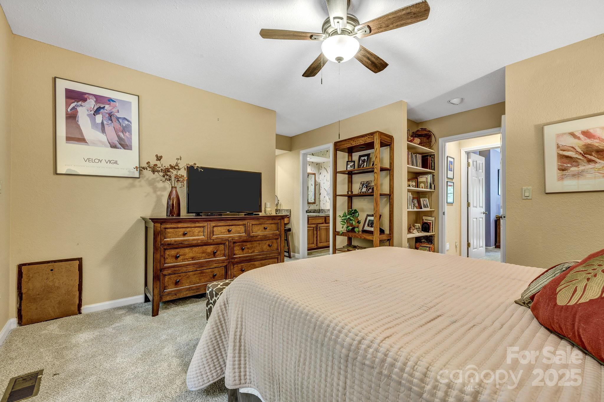 129 Nolte Way Property Photo 13