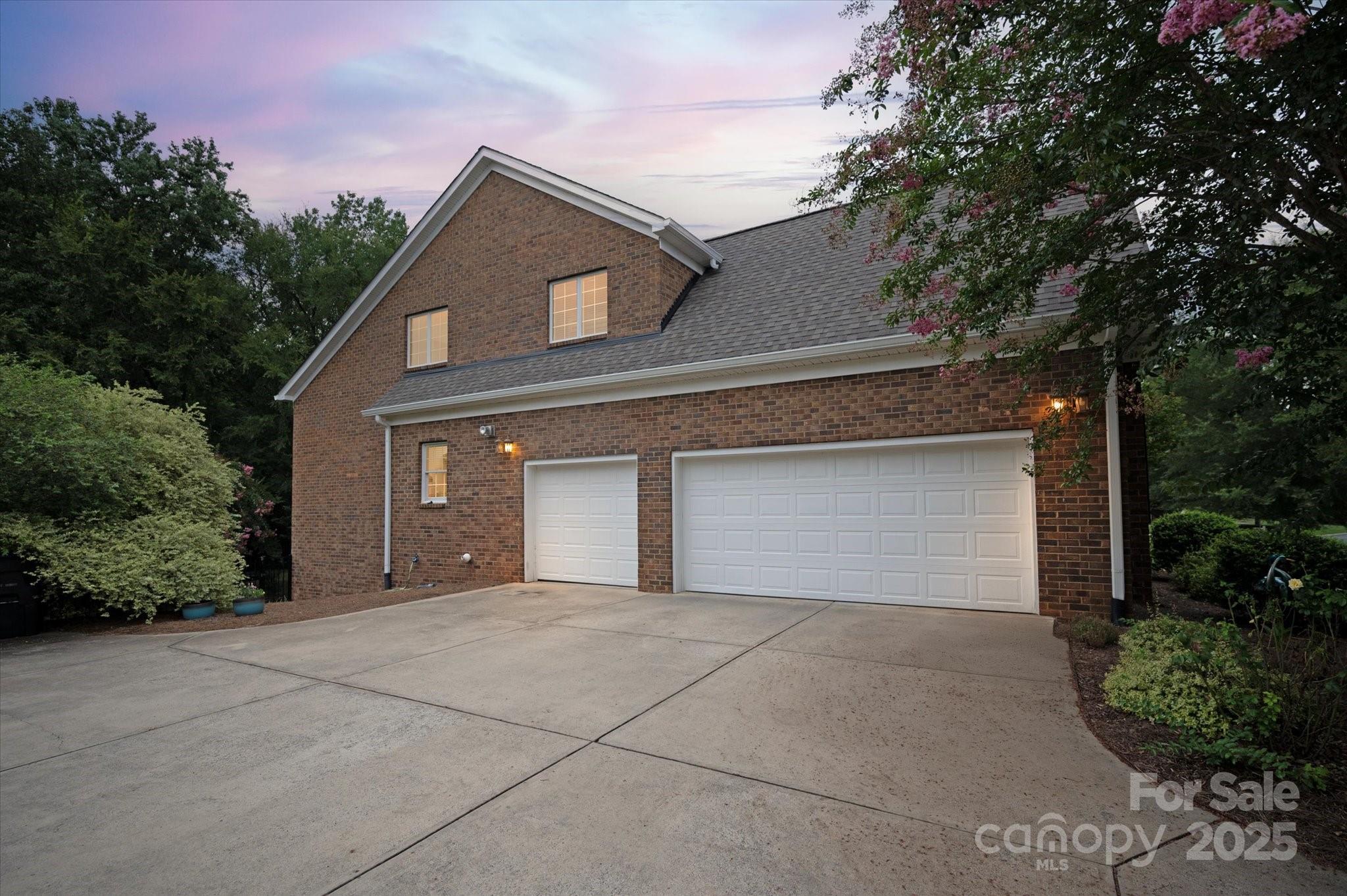 3009 Groves Edge Lane Property Photo 40