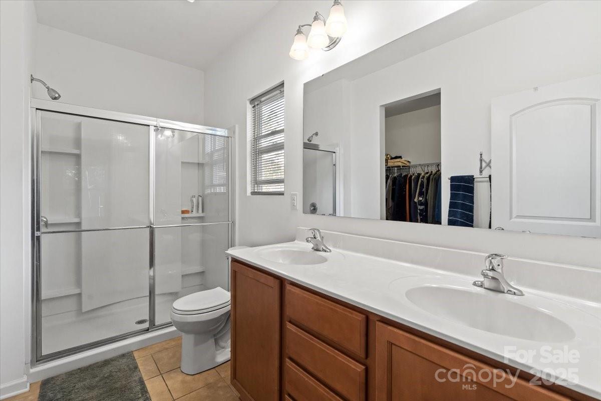 1280 Century Drive Property Photo 14