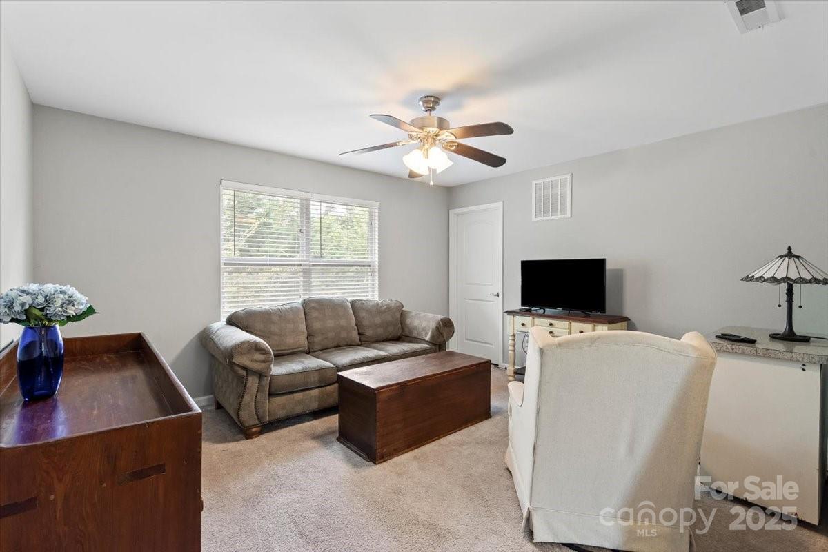 1280 Century Drive Property Photo 19