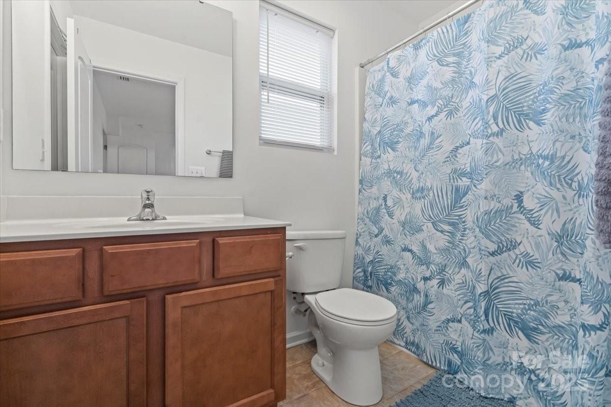 1280 Century Drive Property Photo 27