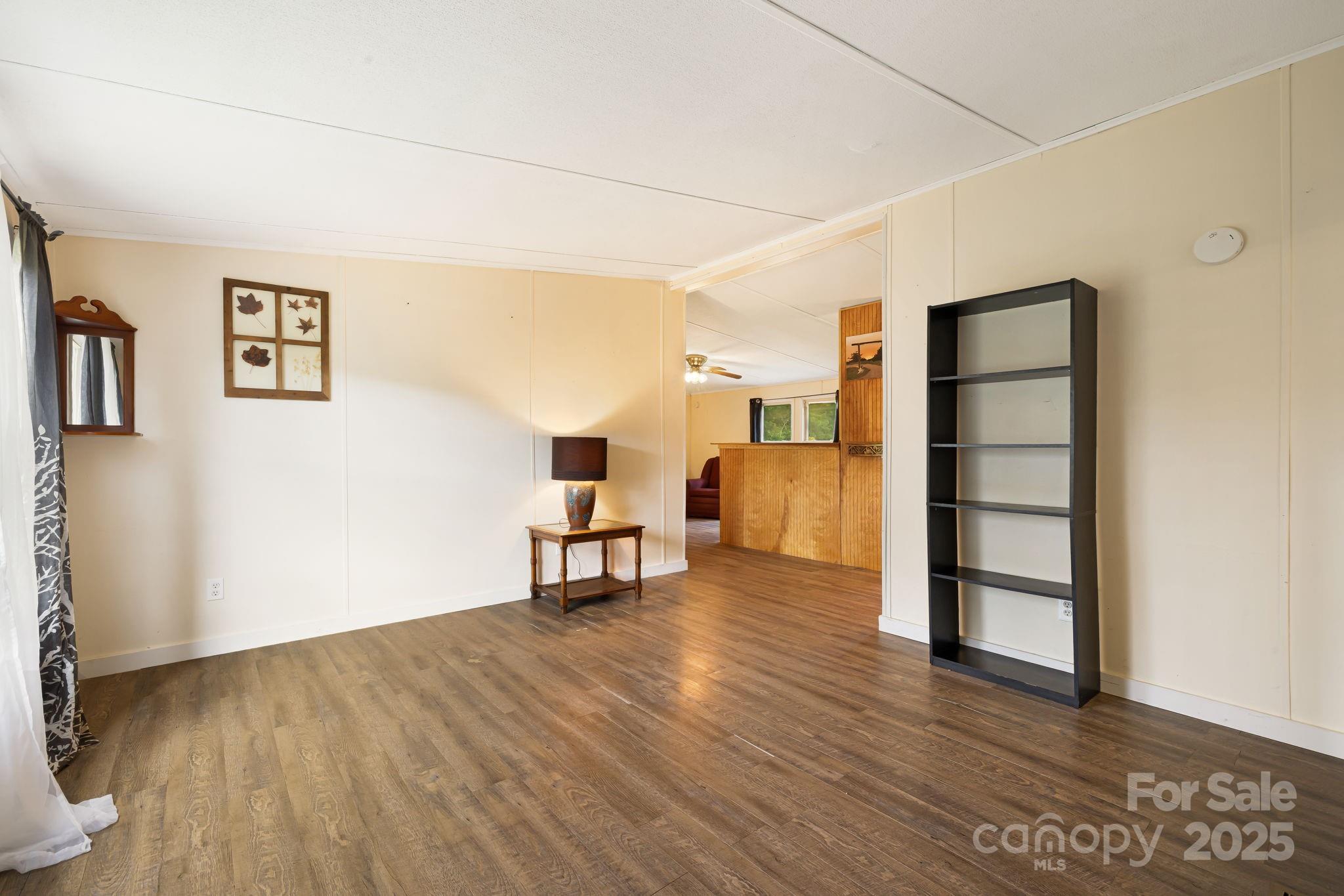 2490 Painters Gap Road Property Photo 4