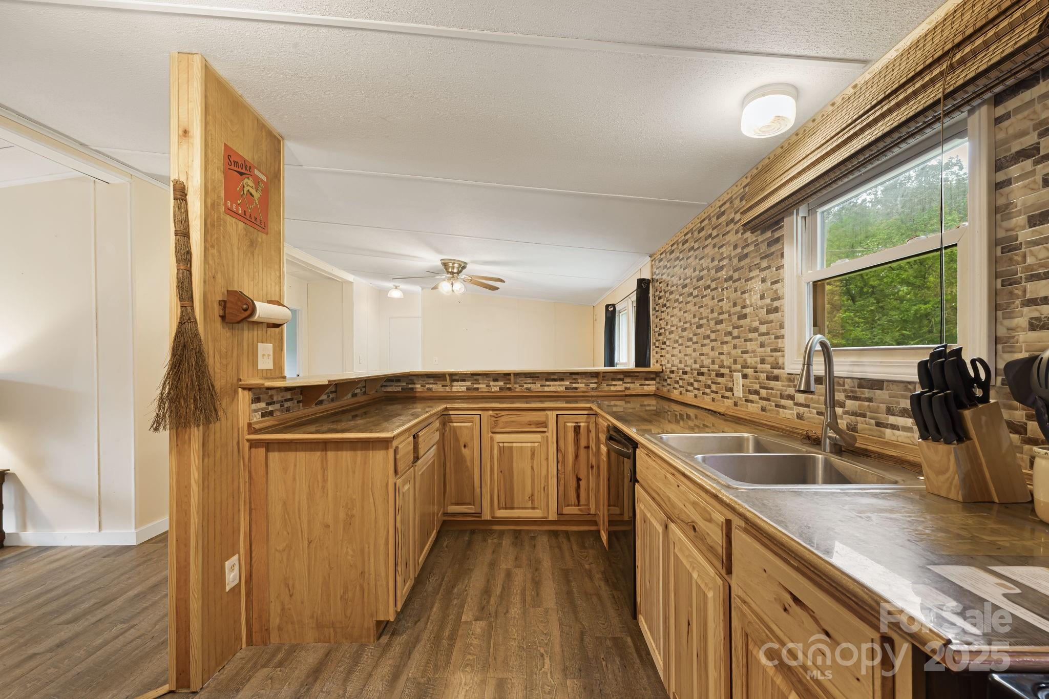 2490 Painters Gap Road Property Photo 13