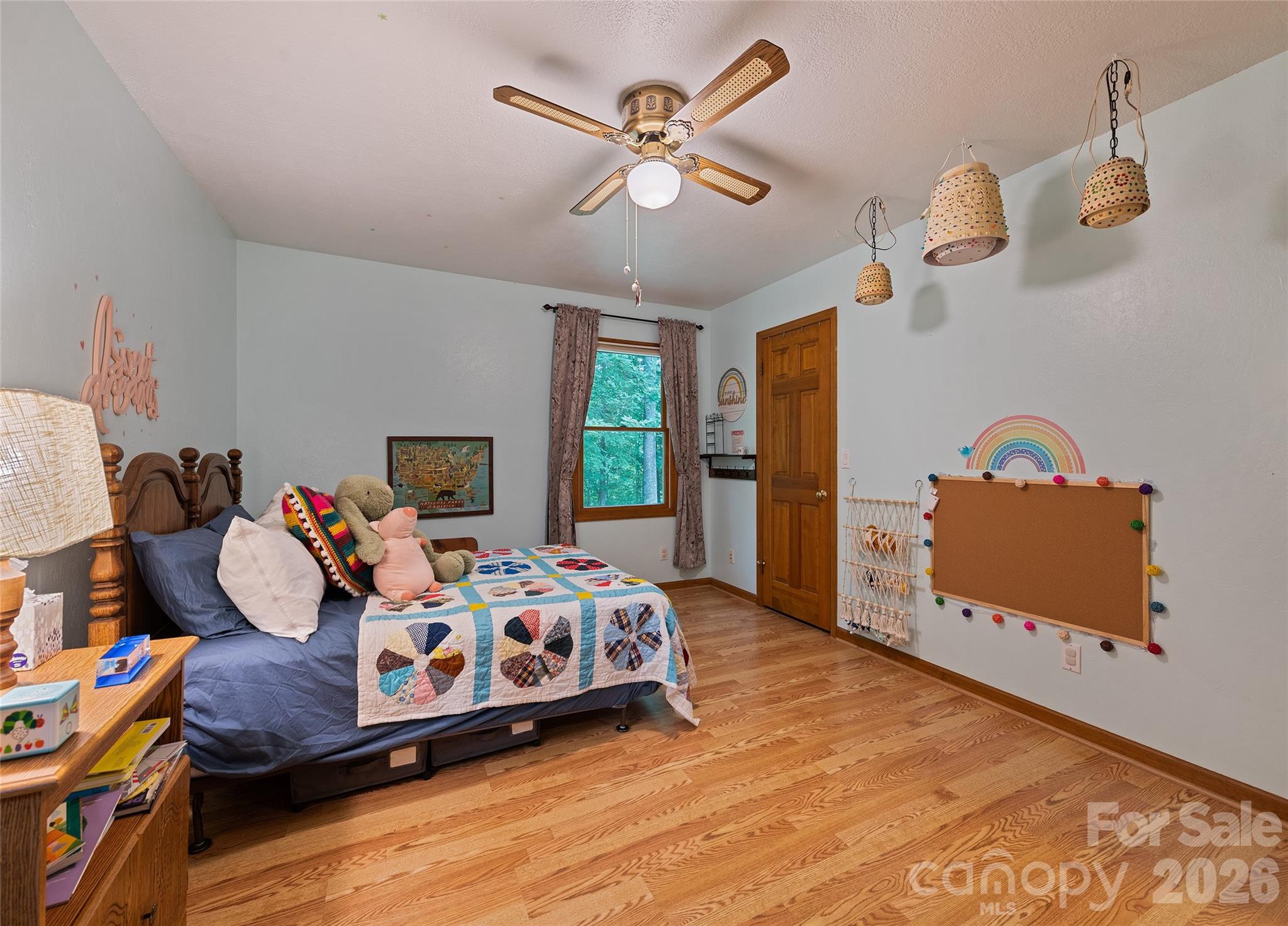 400 Sunset Heights Property Photo 25