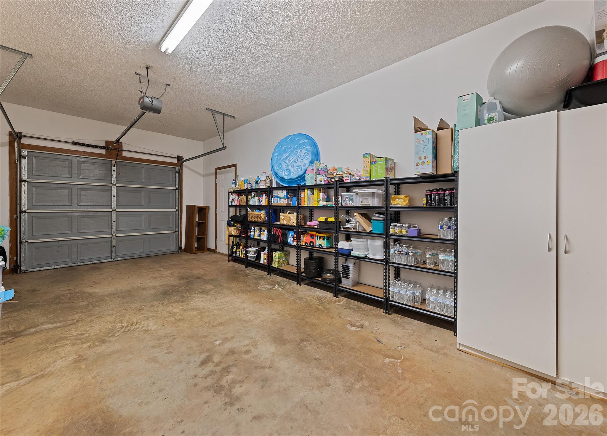 400 Sunset Heights Property Photo 32