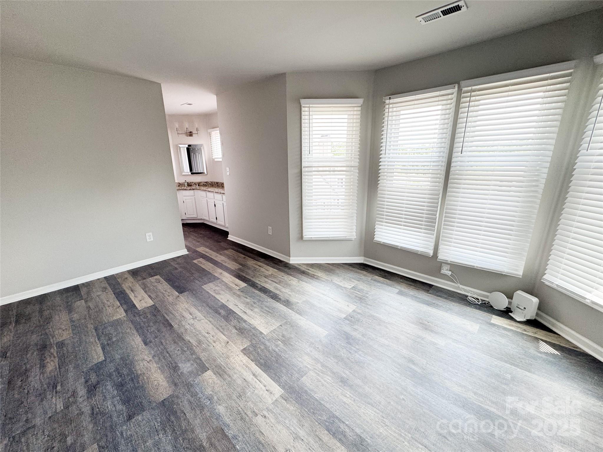 9211 Ravenwing Drive 9211 Property Photo 13