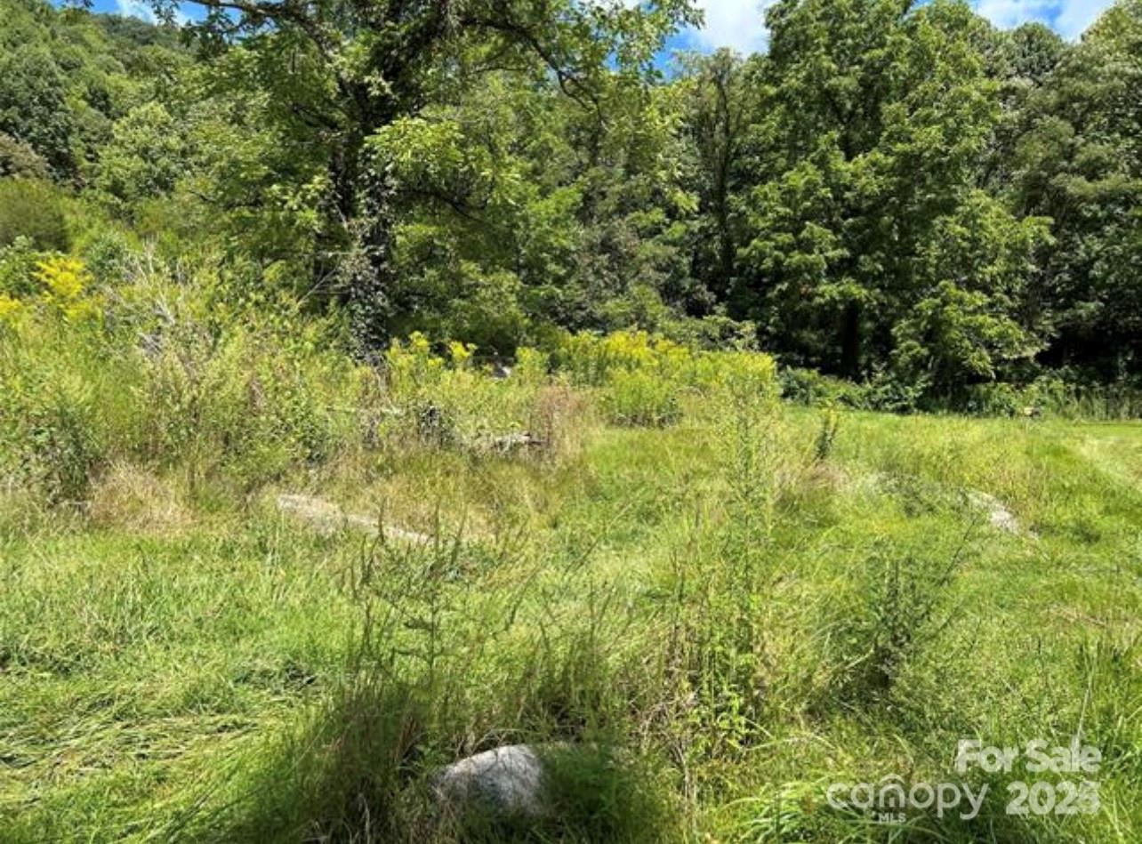 108 Lanning Road Property Photo 4