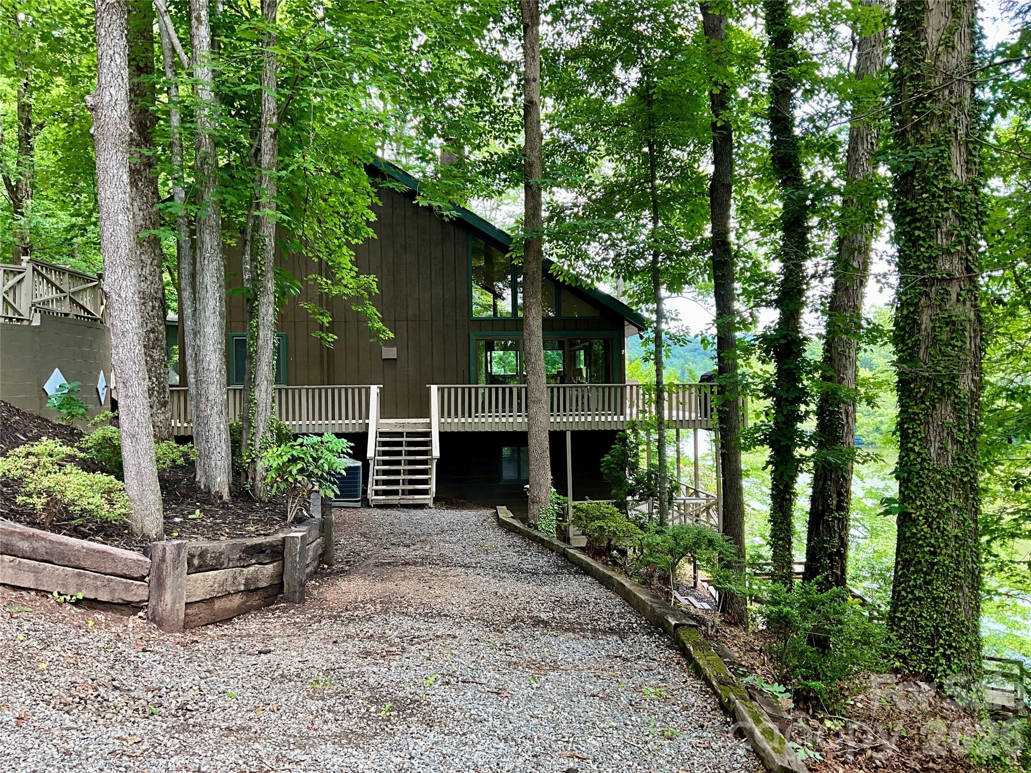 222 West Lake Drive Property Photo 18