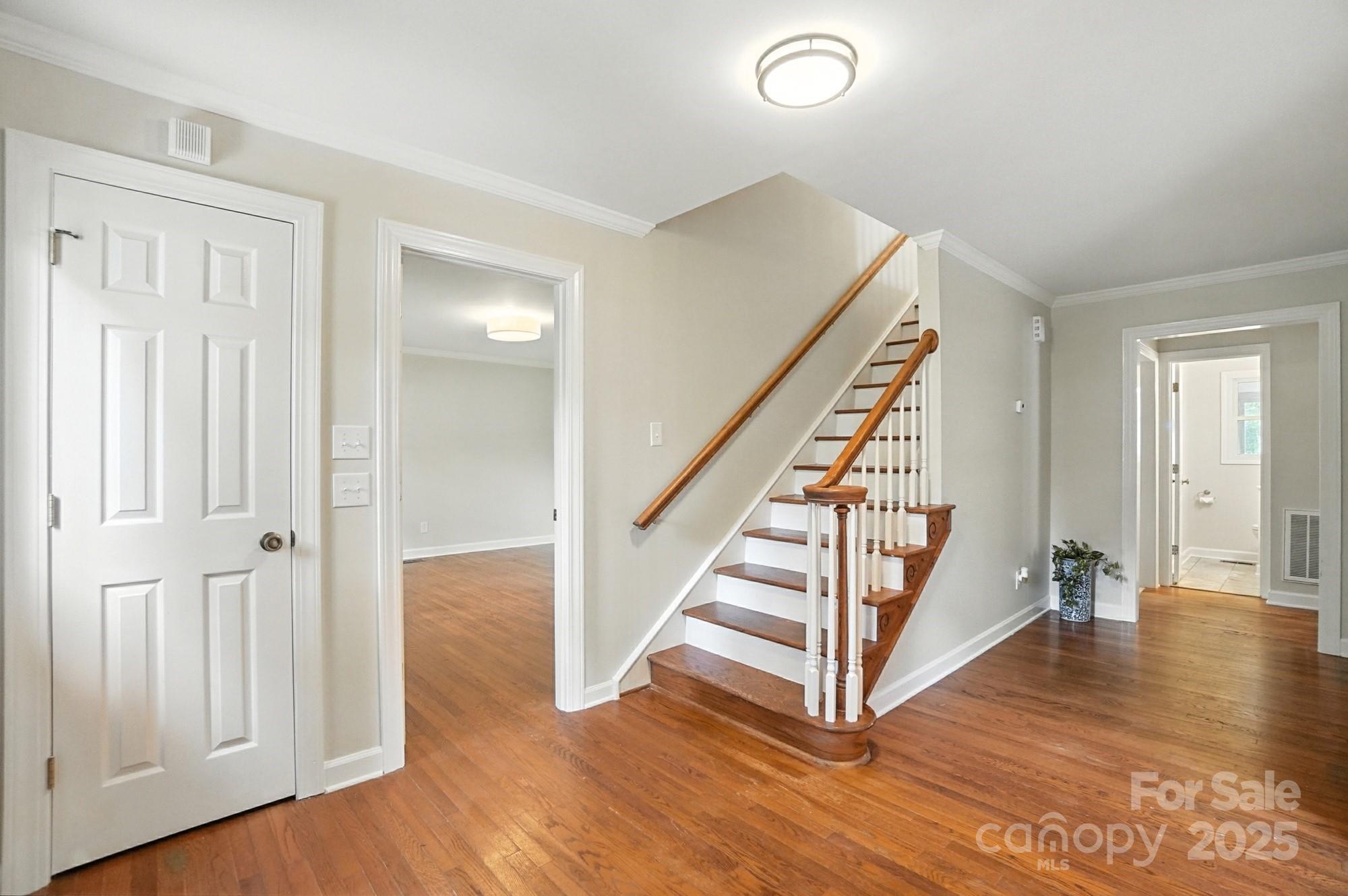 147 Old Squaw Road Property Photo 9