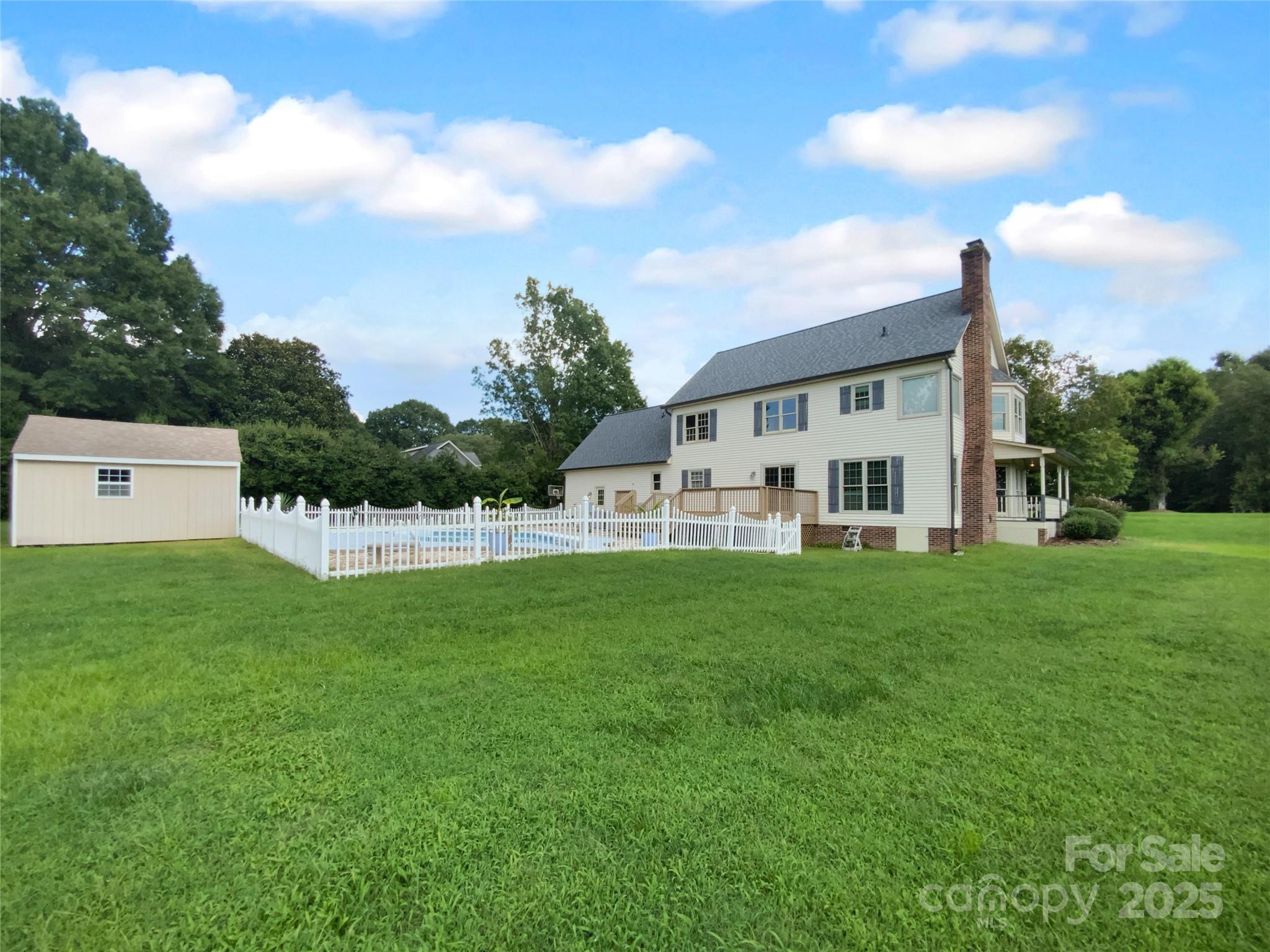 101 Chippewa Trail Property Photo 24