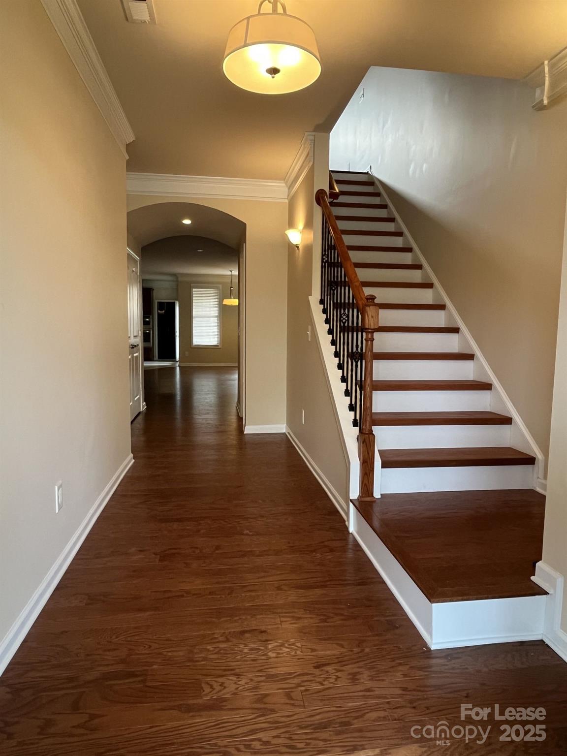 2207 Eversham Drive Property Photo 3