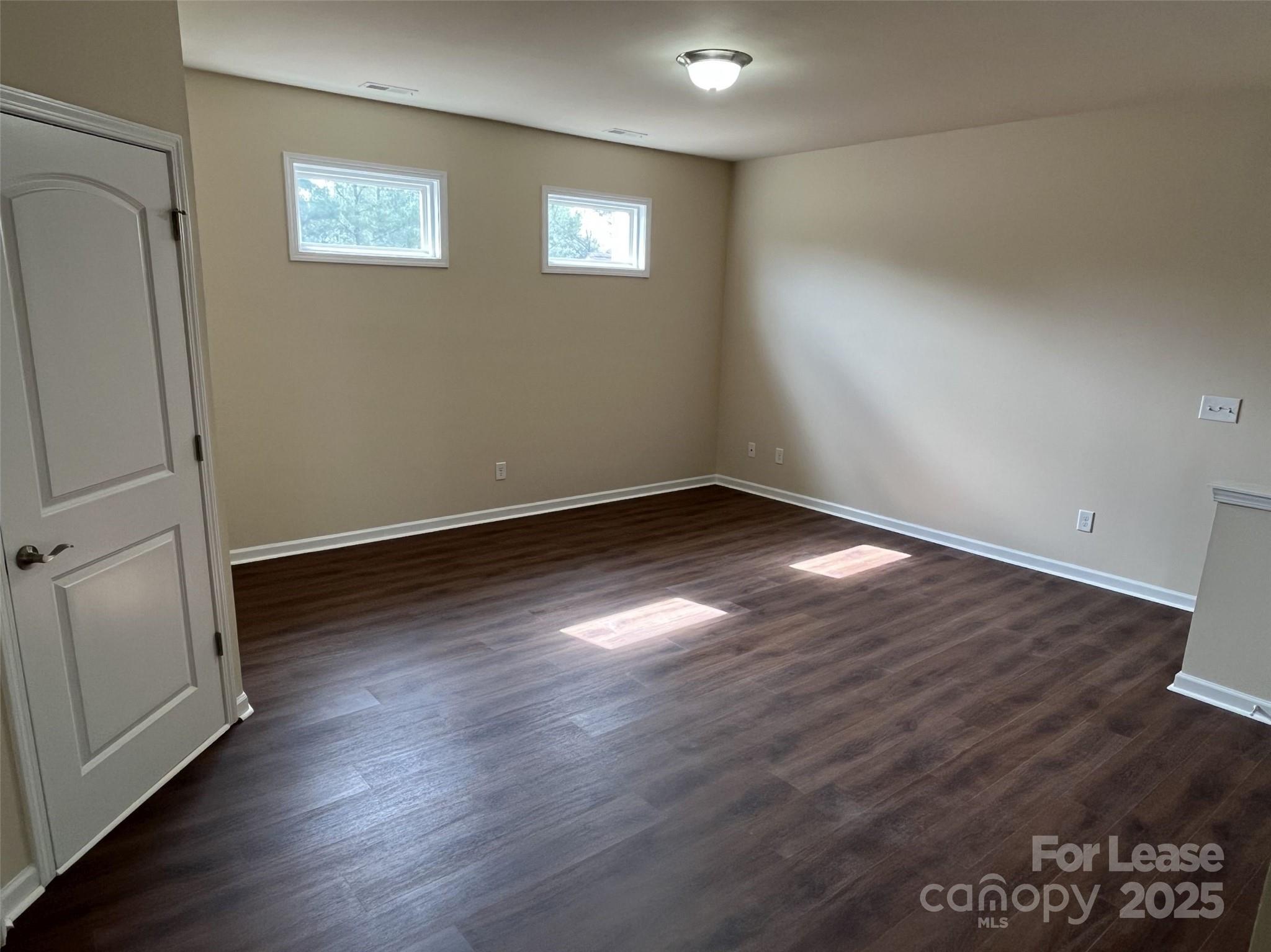 2207 Eversham Drive Property Photo 21