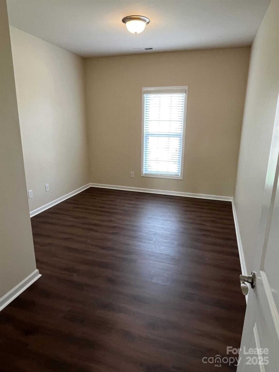 2207 Eversham Drive Property Photo 22