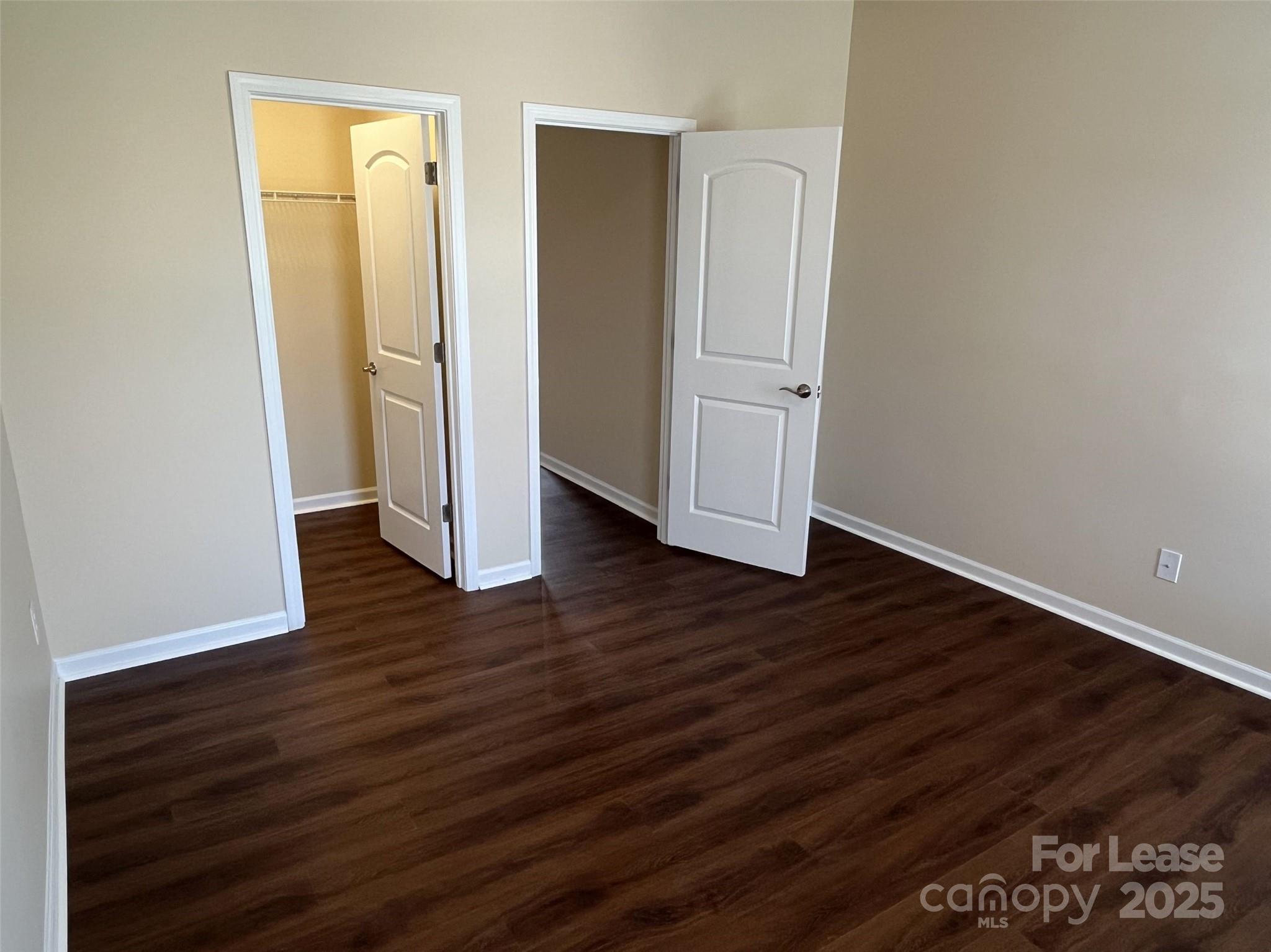 2207 Eversham Drive Property Photo 25