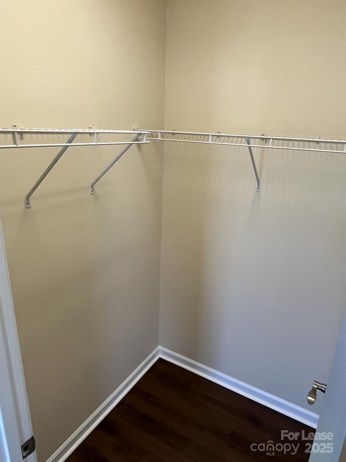 2207 Eversham Drive Property Photo 26