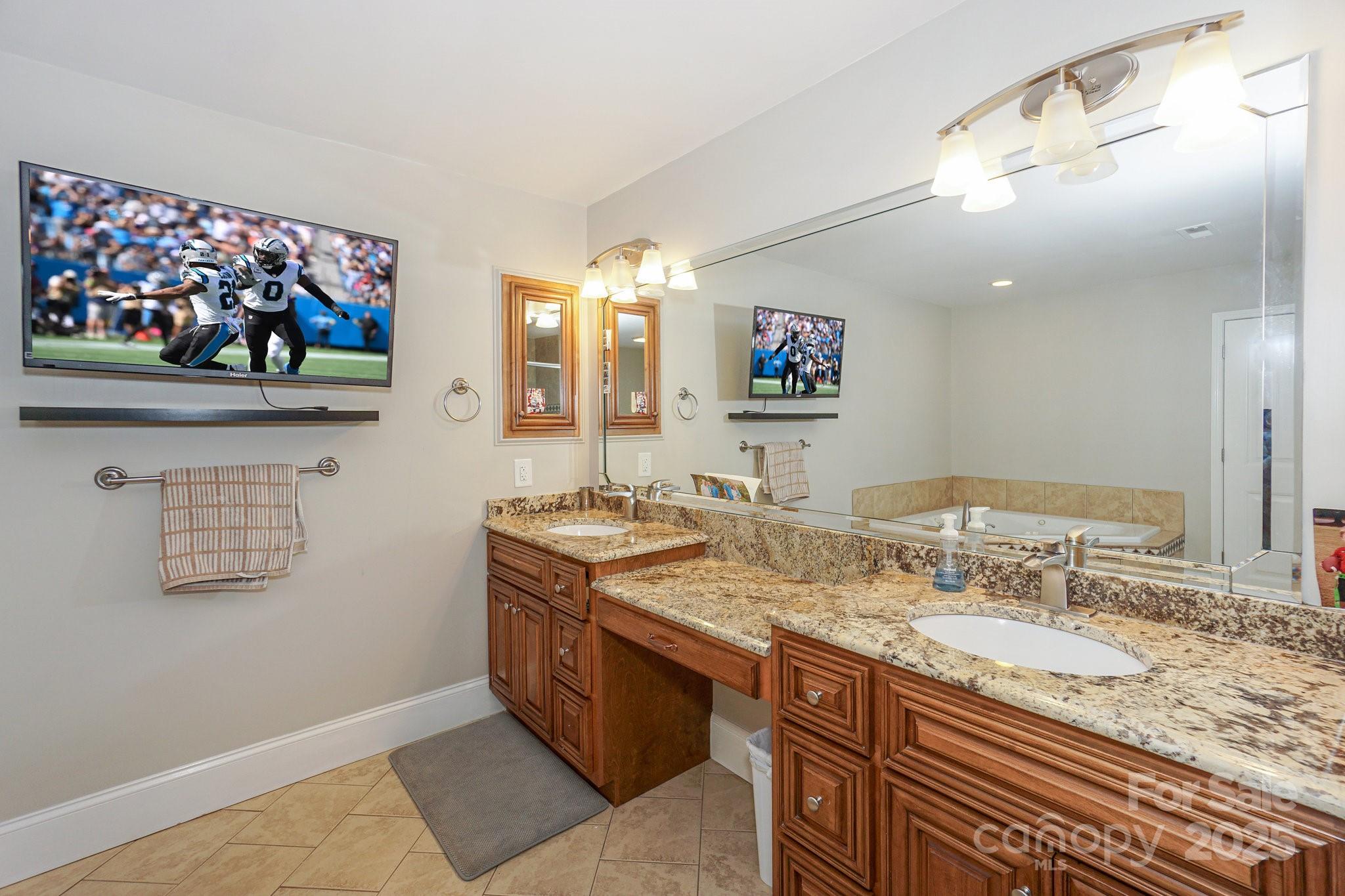 406 Canvasback Road Property Photo 35