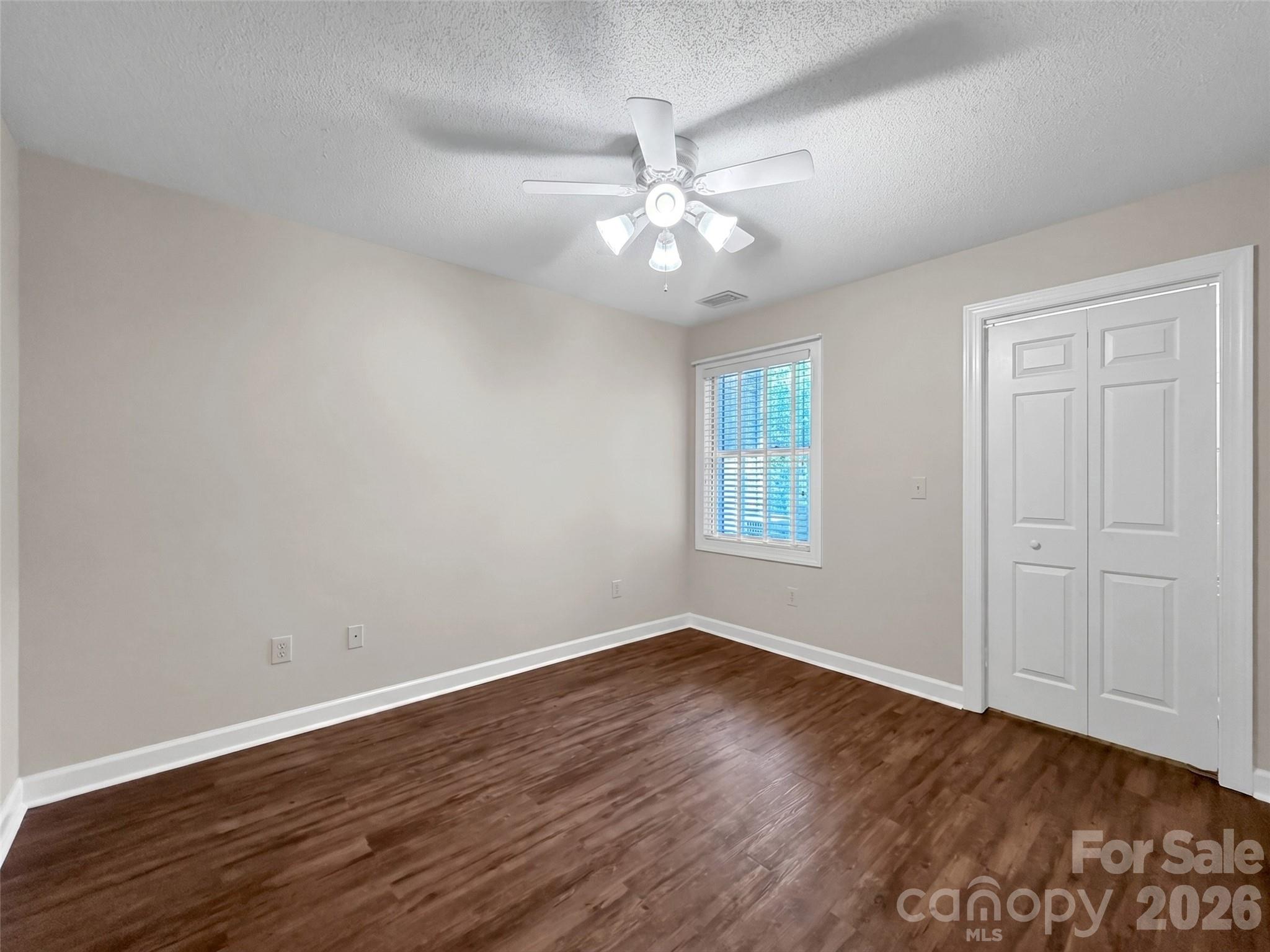 1465 S Lakeshore Drive B-2 Property Photo 23