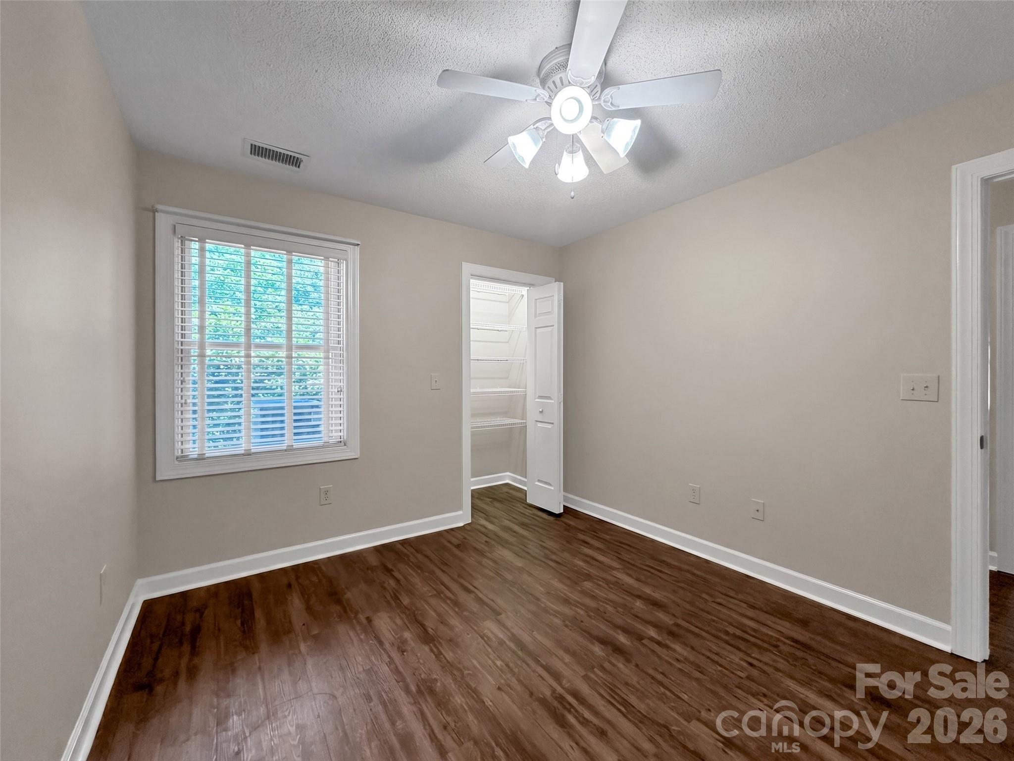 1465 S Lakeshore Drive B-2 Property Photo 24