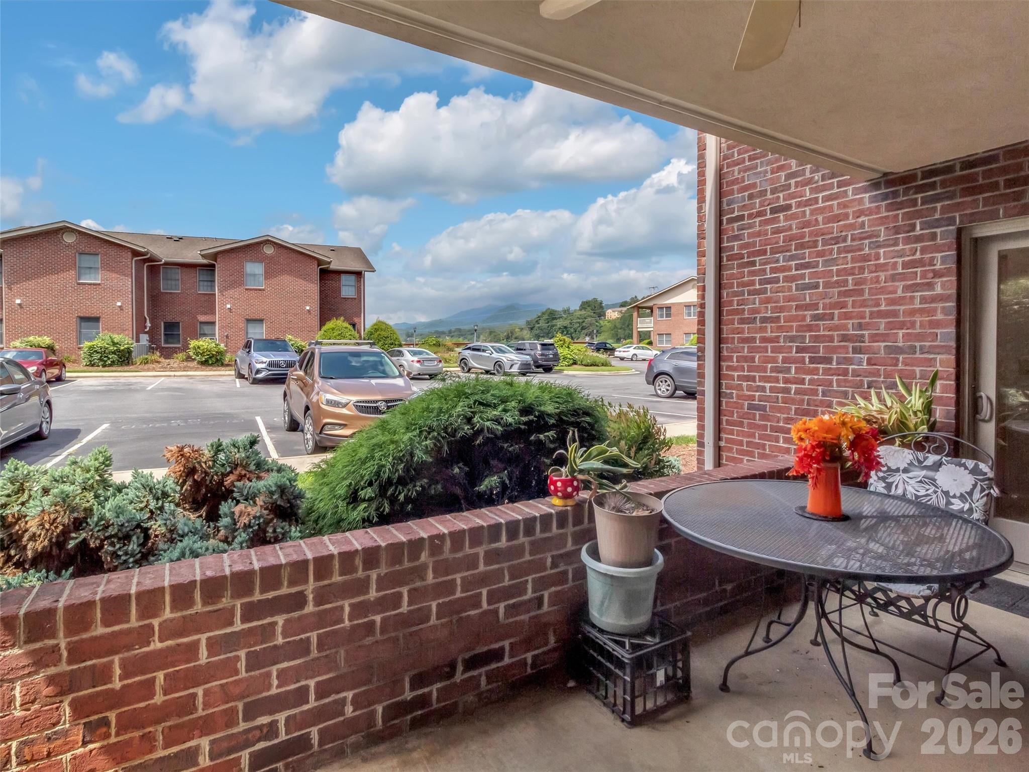 1465 S Lakeshore Drive B-2 Property Photo 29