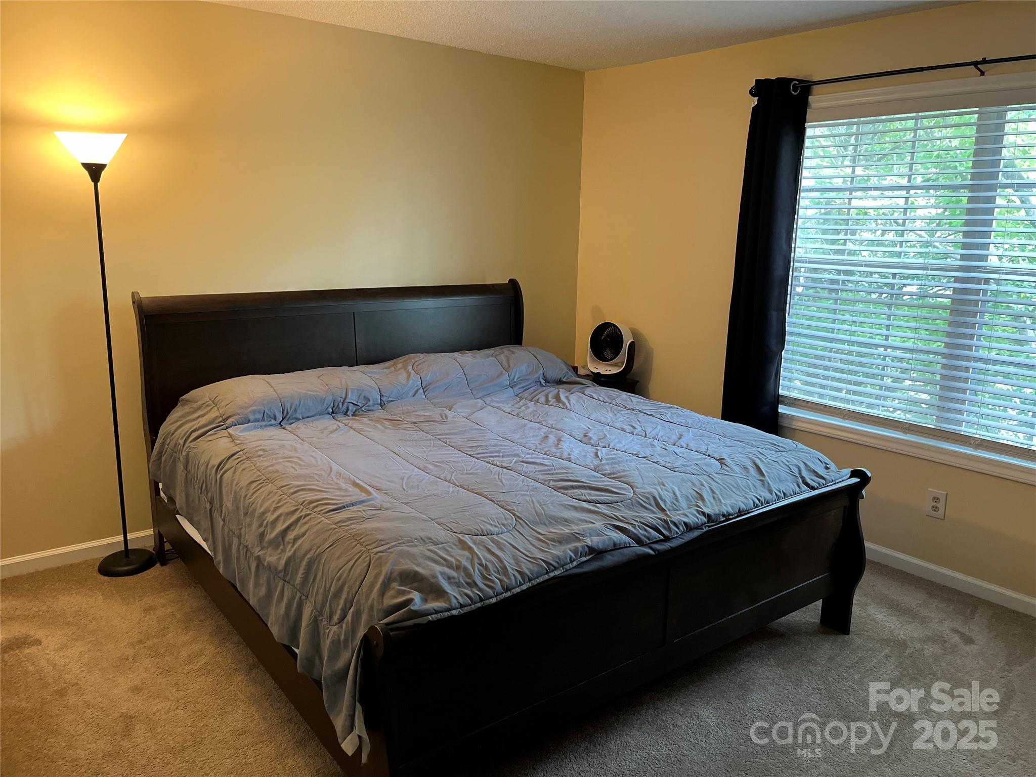 6011 Treetop Court Property Photo 8