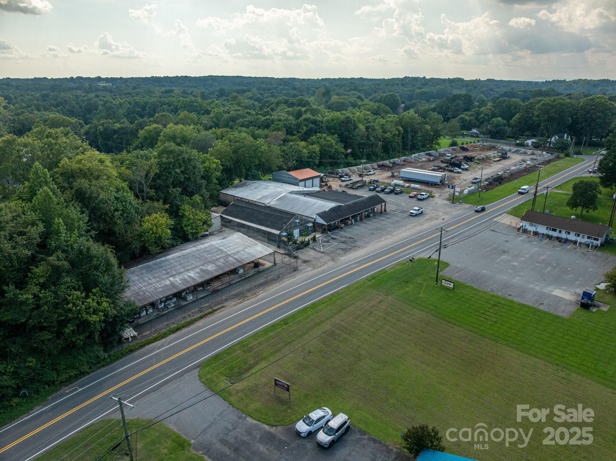 969 Reepsville Road Property Photo 5