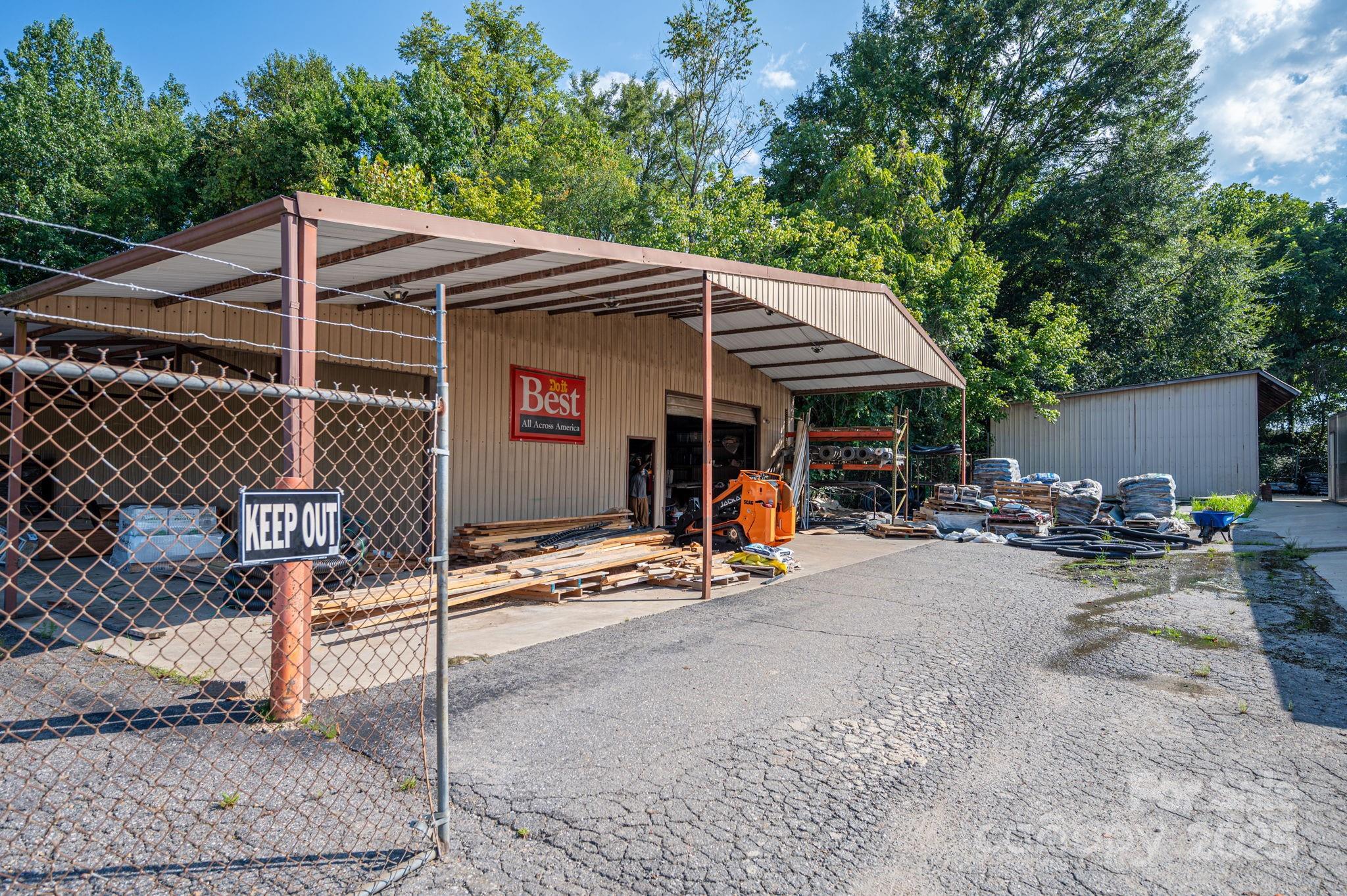 969 Reepsville Road Property Photo 16