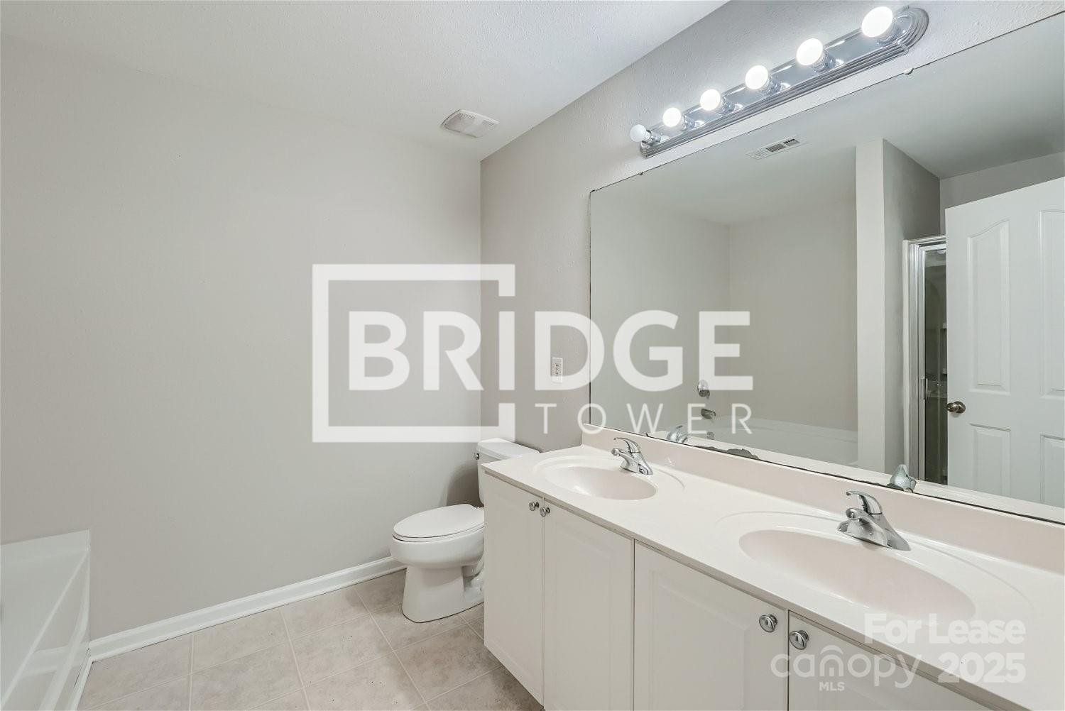 2100 Cranberry Woods Court Property Photo 6