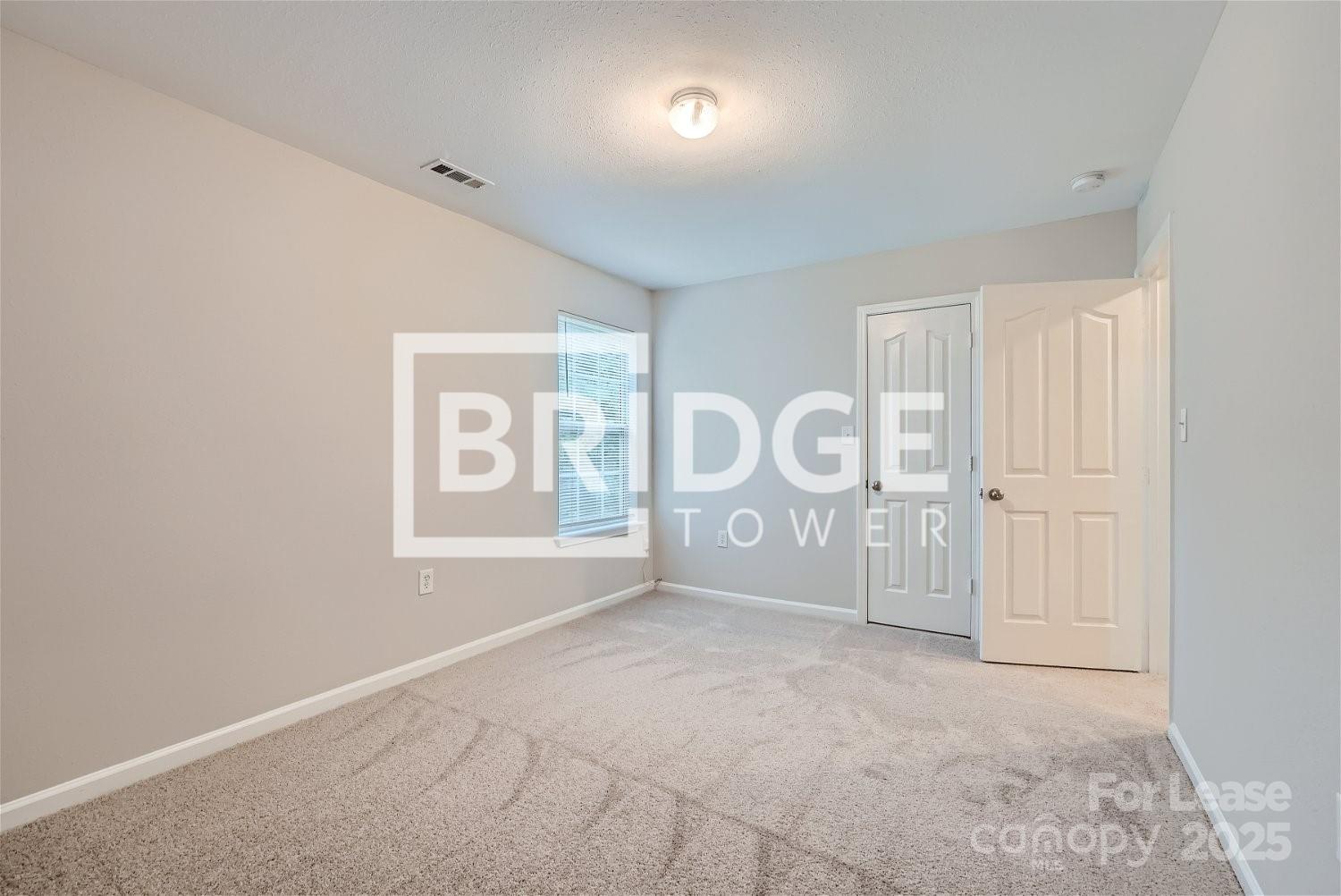 2100 Cranberry Woods Court Property Photo 8