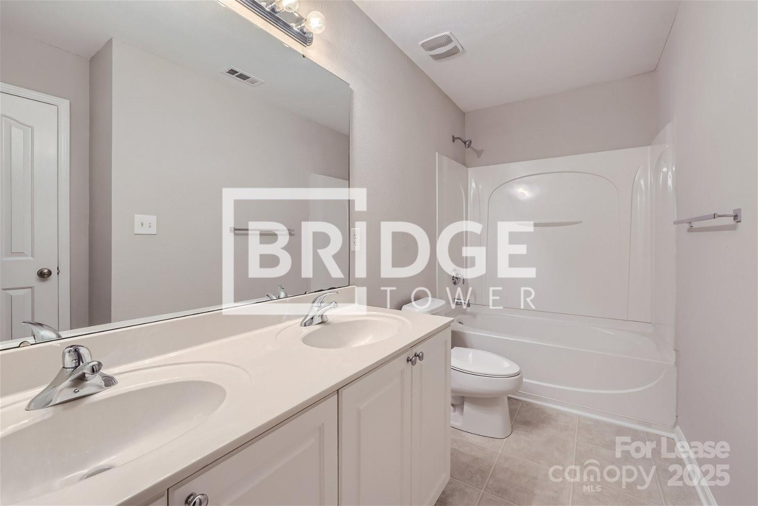 2100 Cranberry Woods Court Property Photo 10