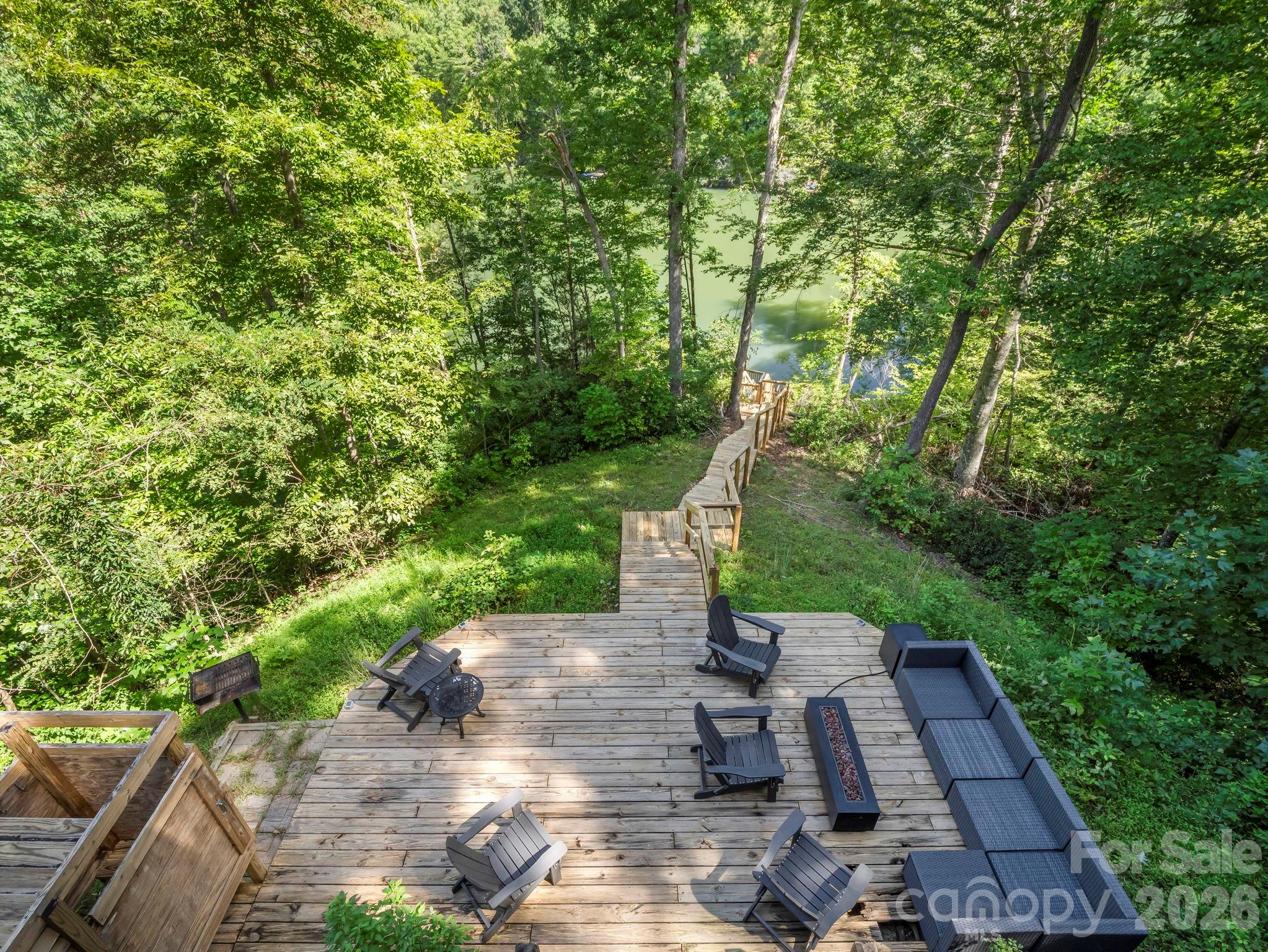 1029 Rainbow Circle Property Photo 32