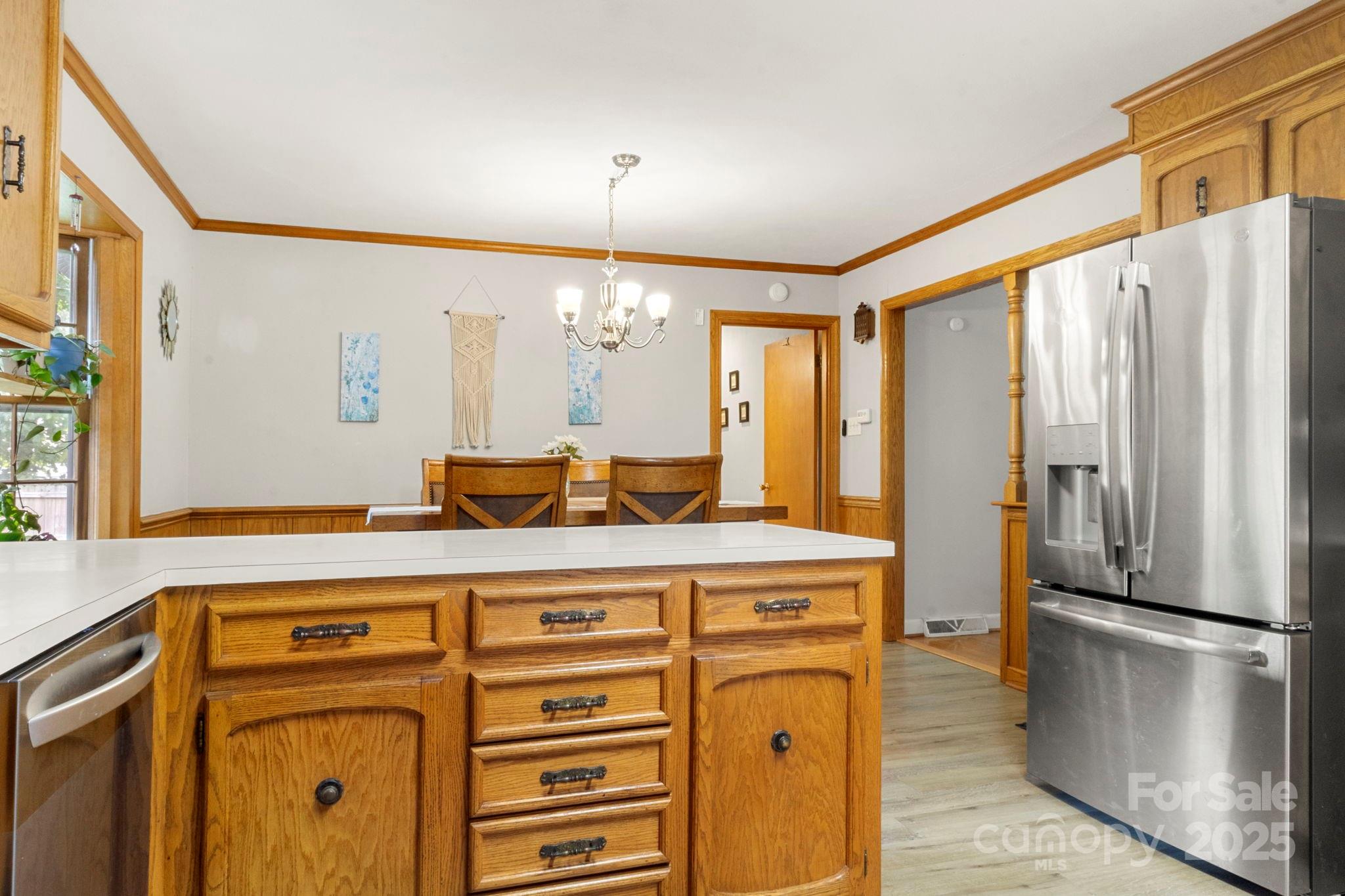 2532 Carroll Street Property Photo 14