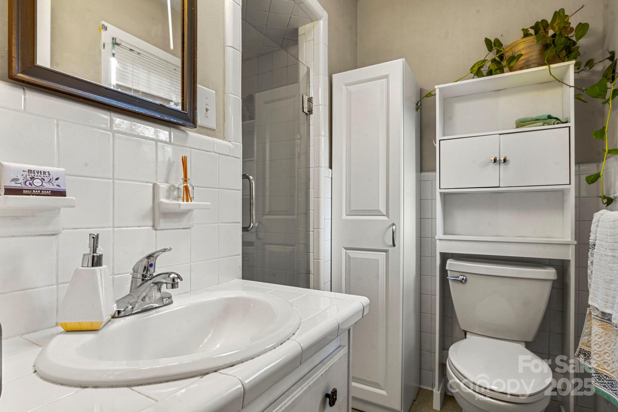 2532 Carroll Street Property Photo 23