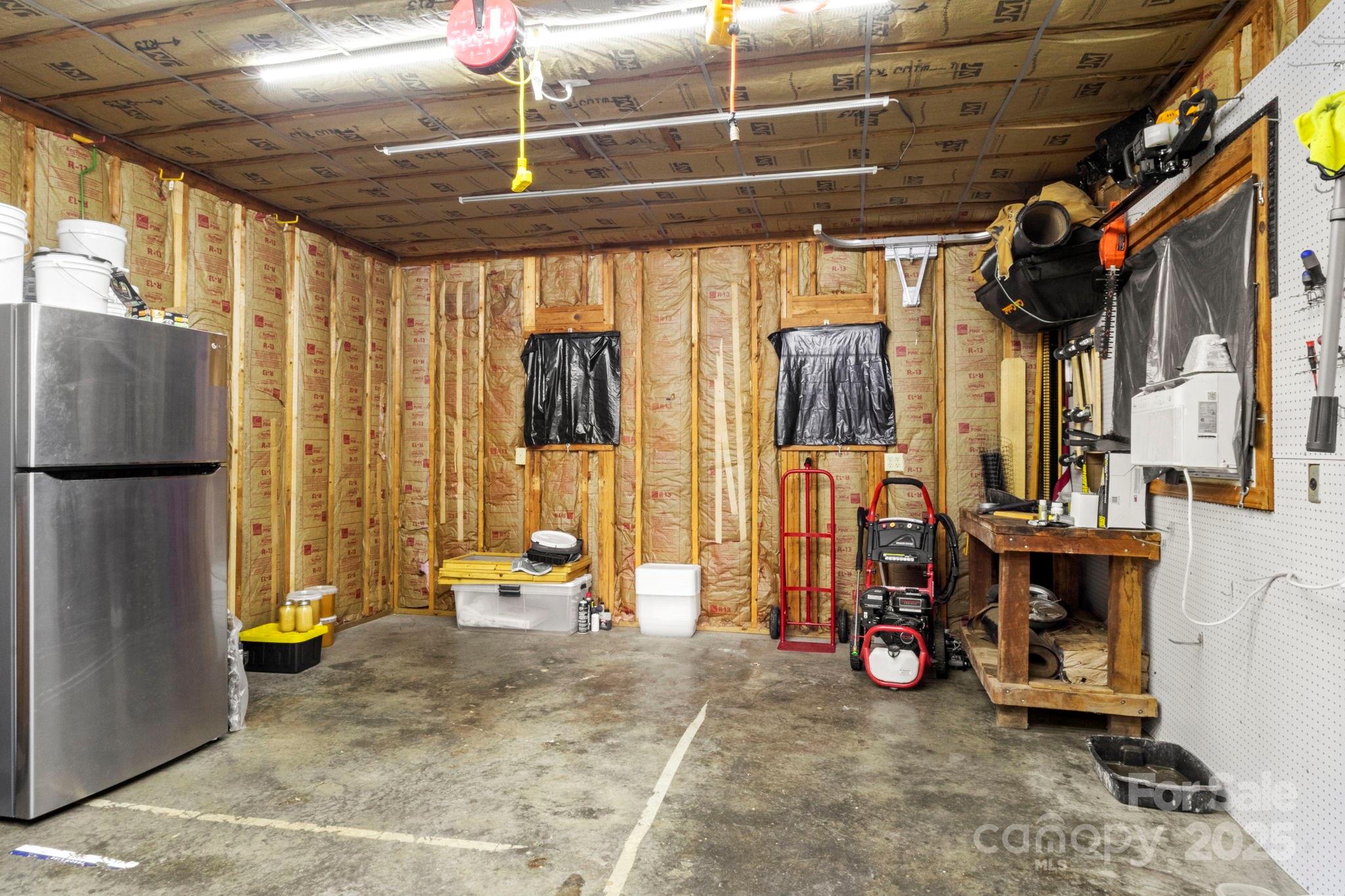 2532 Carroll Street Property Photo 36