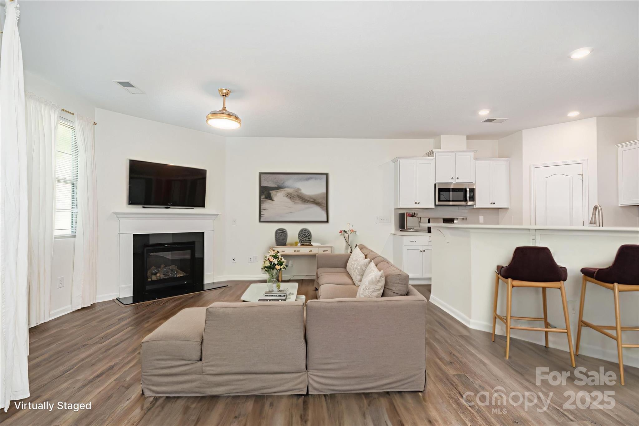 3413 Scottish Fern Lane 160 Property Photo 5