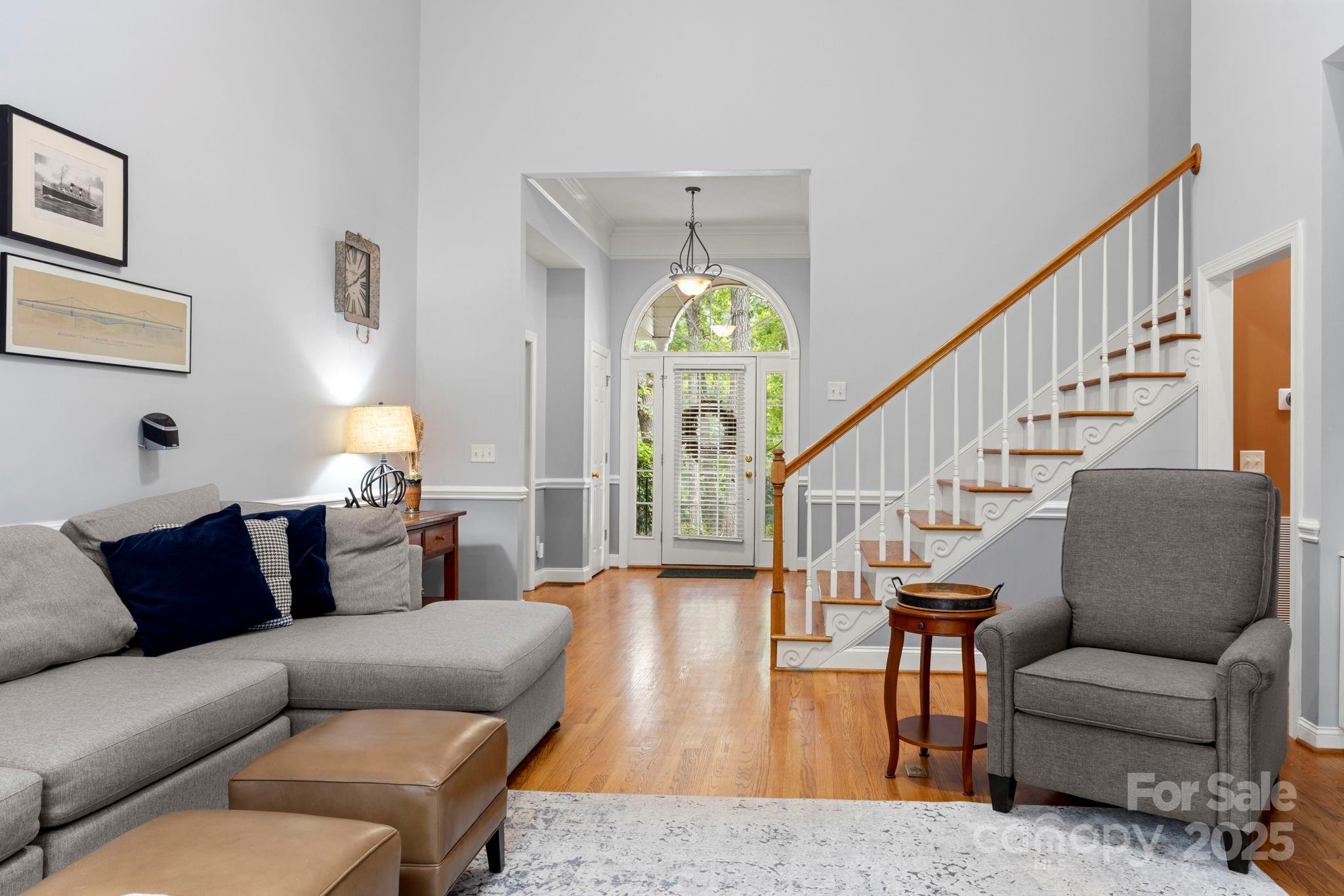 709 Pierce Court Property Photo 17