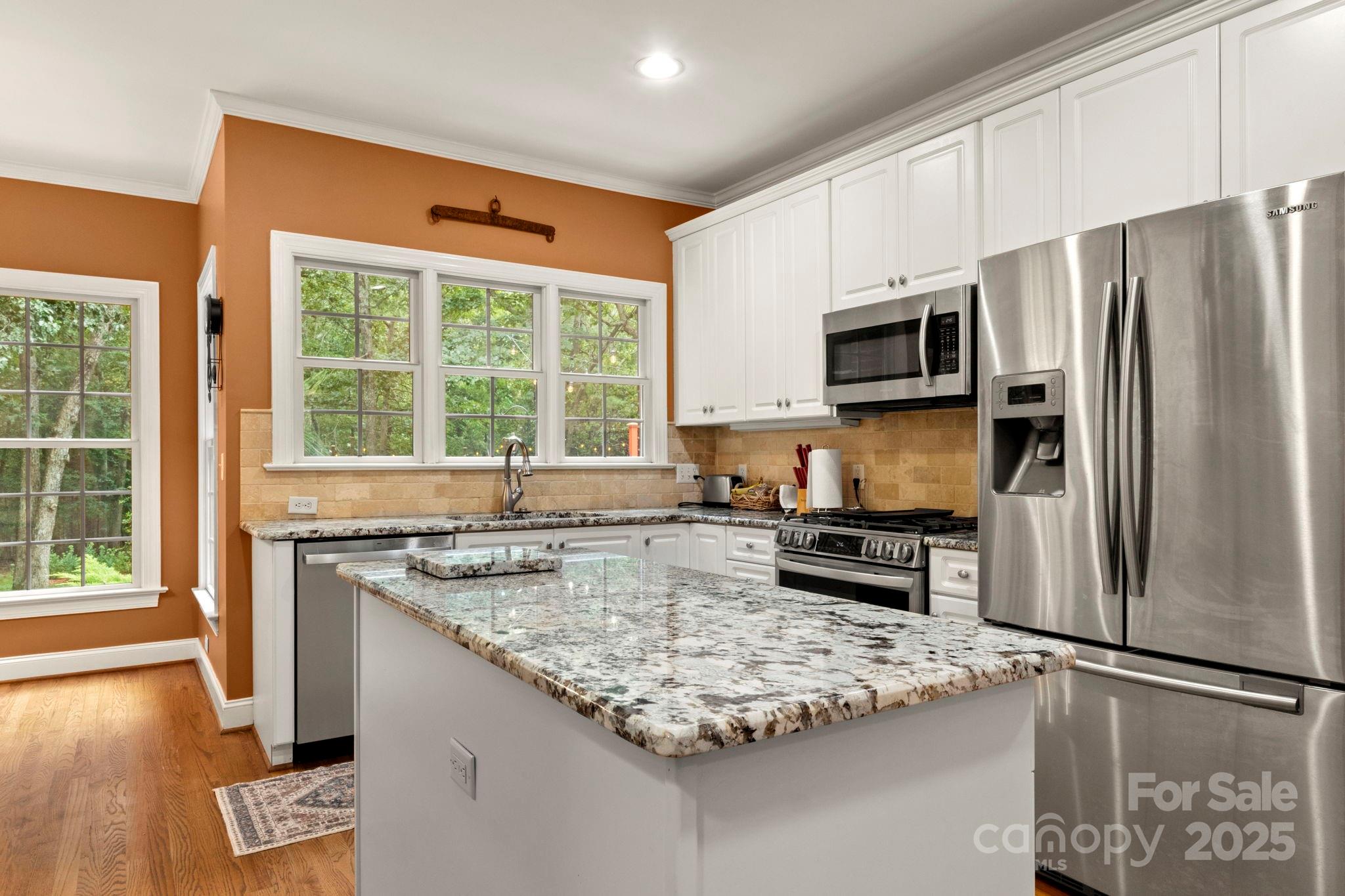 709 Pierce Court Property Photo 26