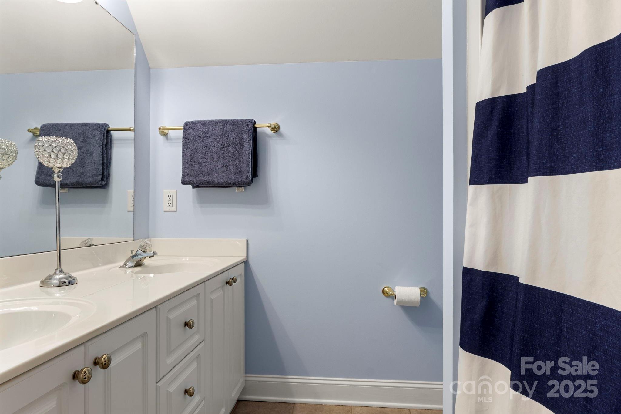 709 Pierce Court Property Photo 41