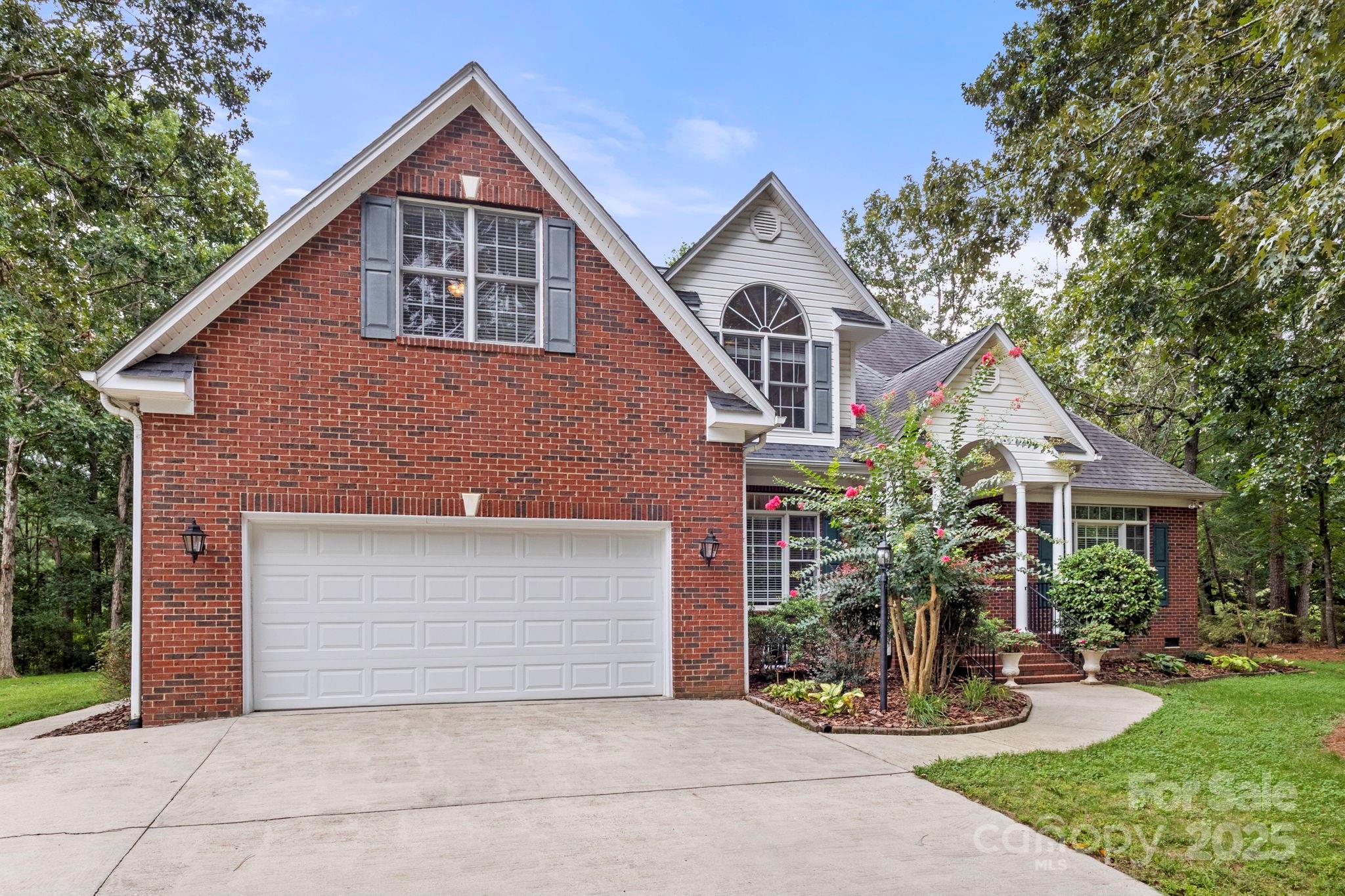 709 Pierce Court Property Photo 42